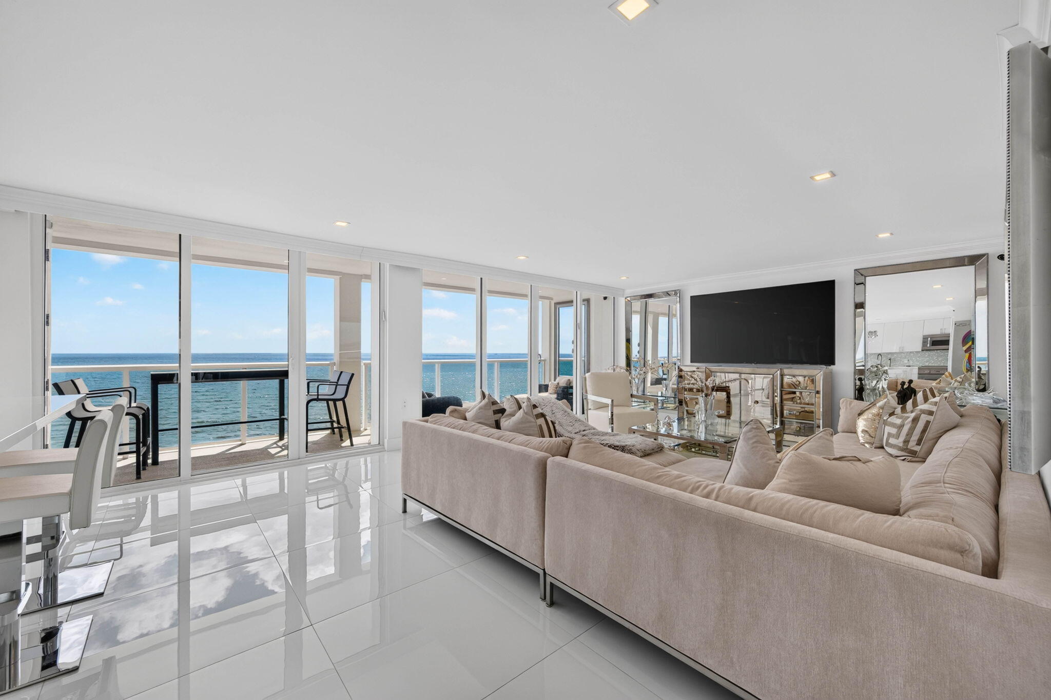 2800 S Ocean Boulevard 8-h Property Photo 5