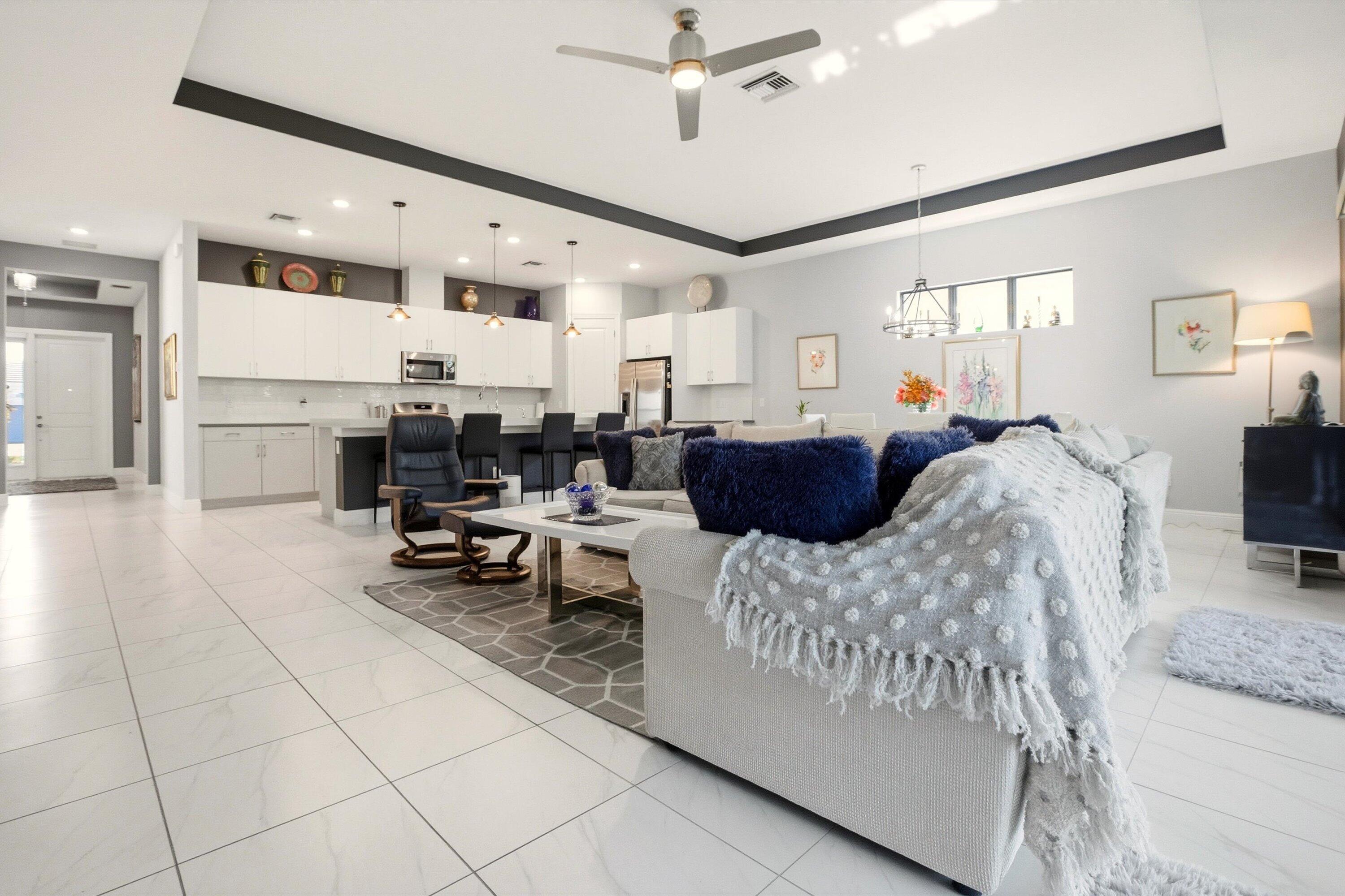 5559 Captiva Lane Property Photo 5