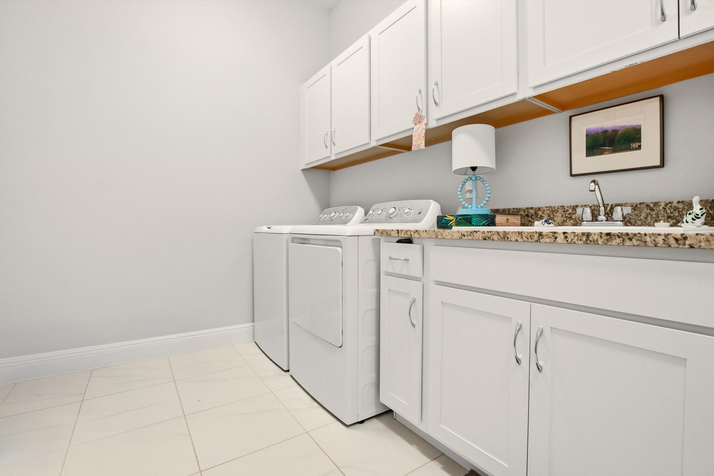 5559 Captiva Lane Property Photo 19