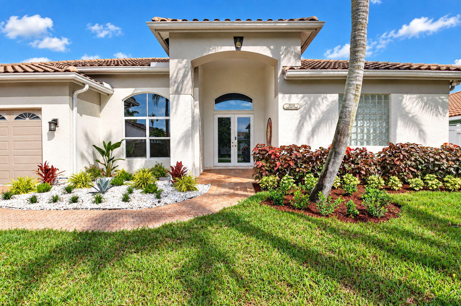 23329 Lago Mar Circle Property Photo 2
