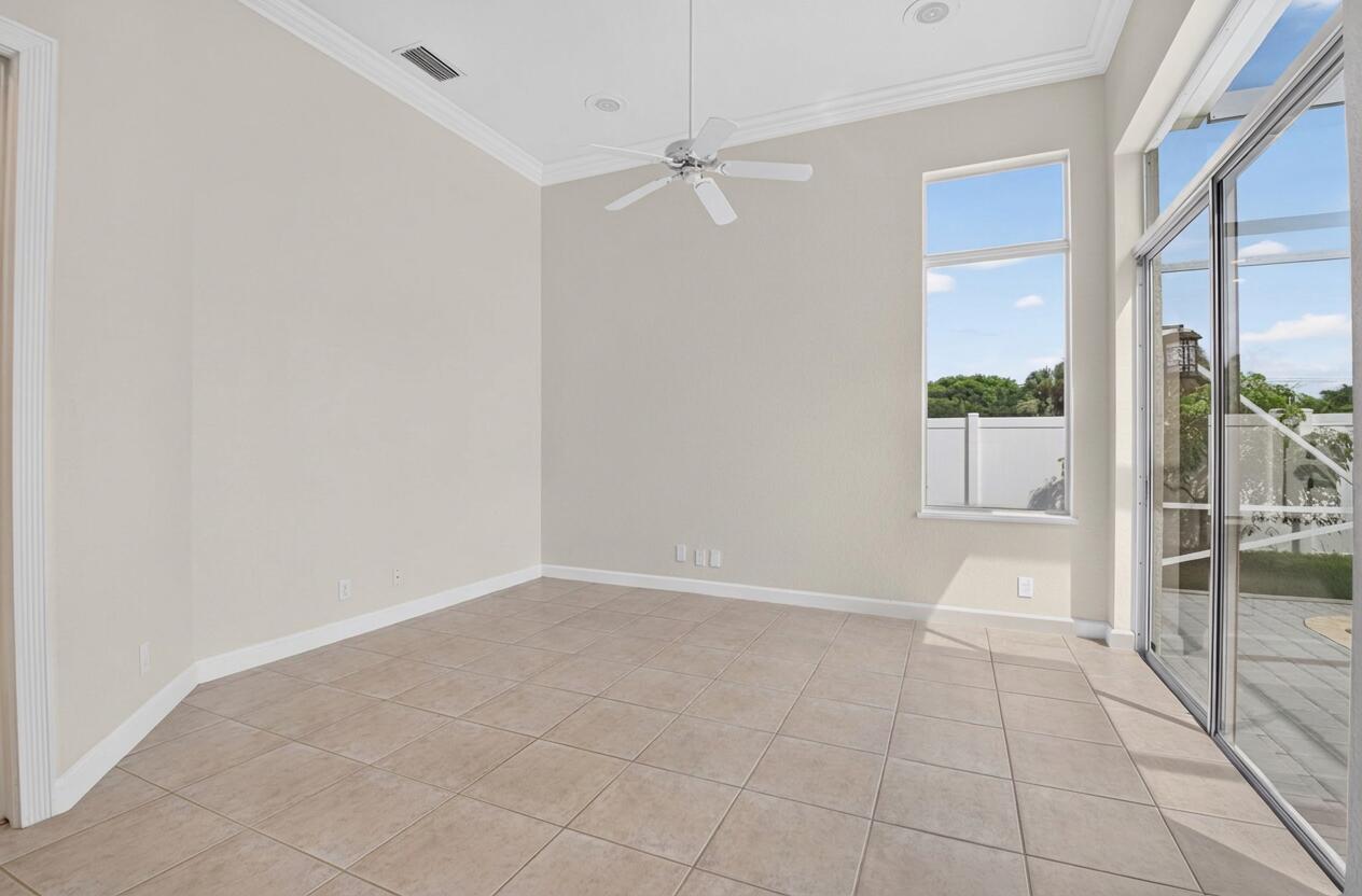 23329 Lago Mar Circle Property Photo 11