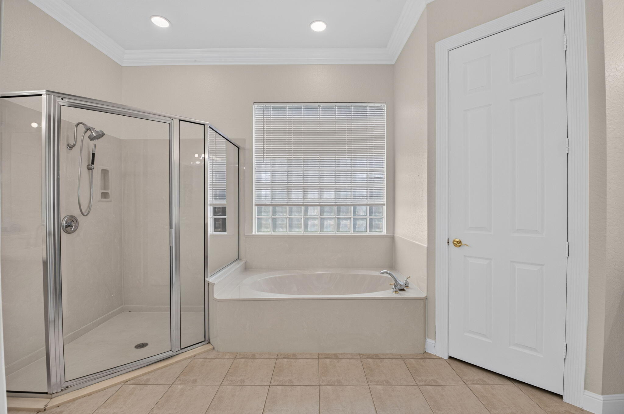23329 Lago Mar Circle Property Photo 15