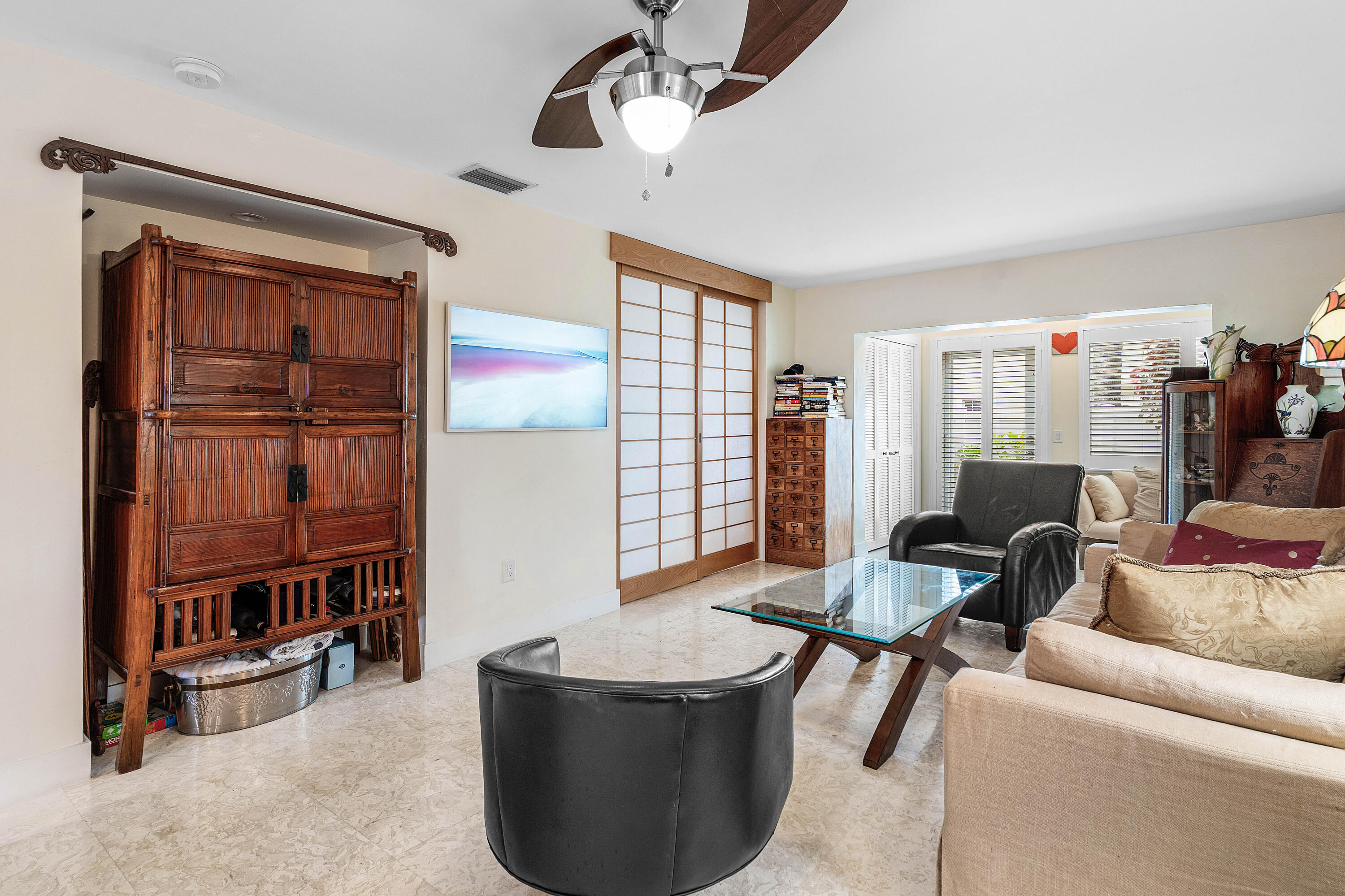 5505 N Ocean Boulevard 10-103 Property Photo 6
