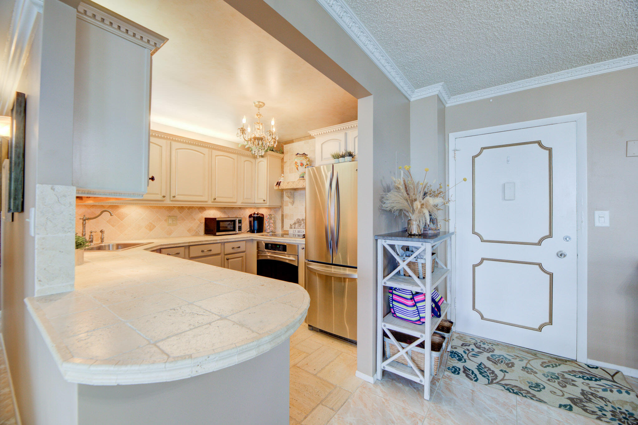 305 N Pompano Beach Boulevard 1404 Property Photo 9