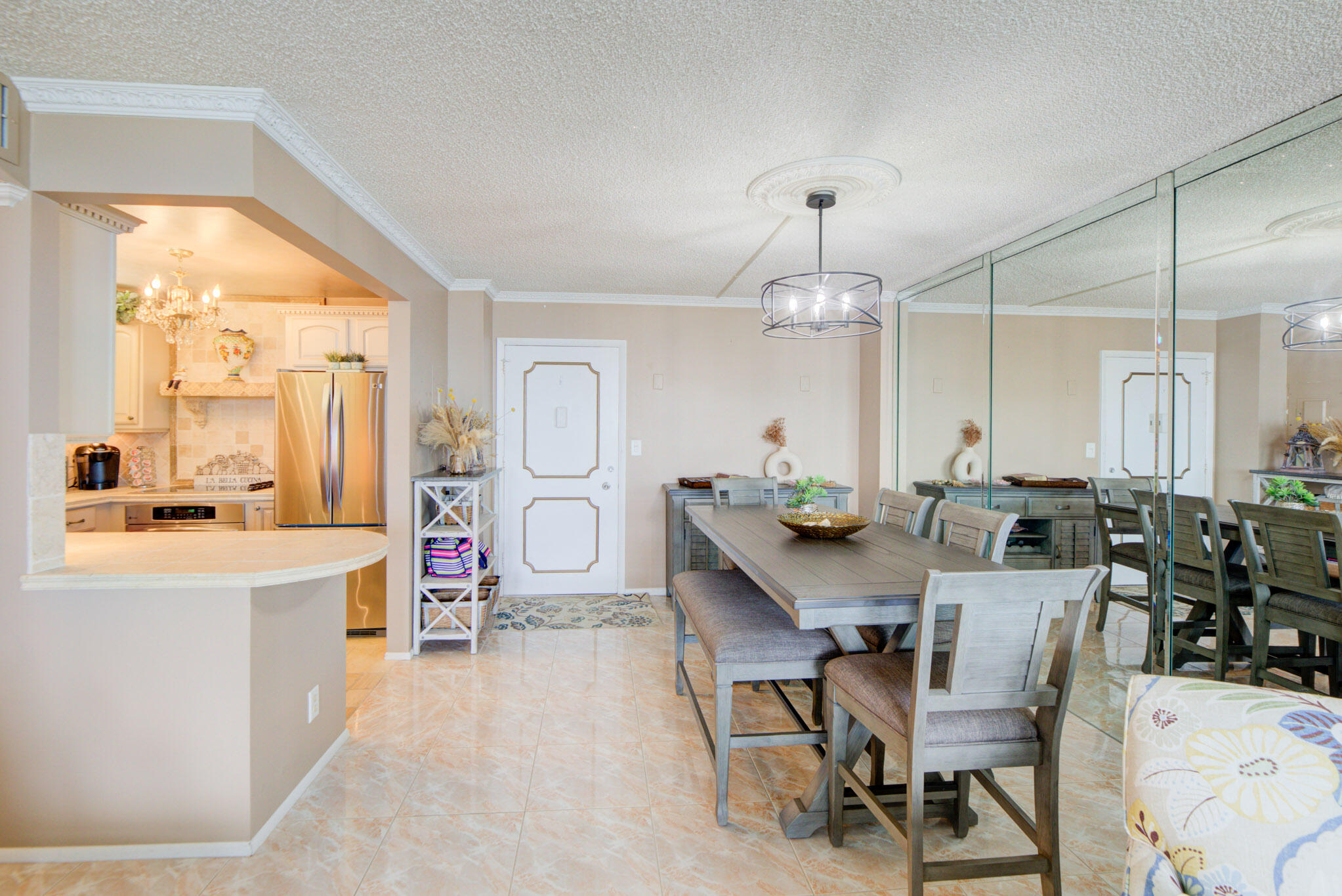 305 N Pompano Beach Boulevard 1404 Property Photo 10