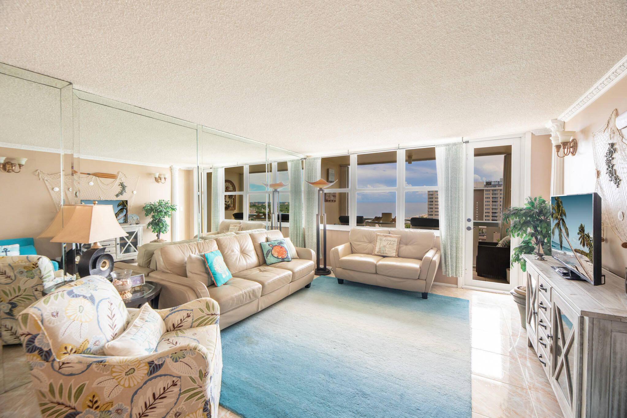 305 N Pompano Beach Boulevard 1404 Property Photo 17