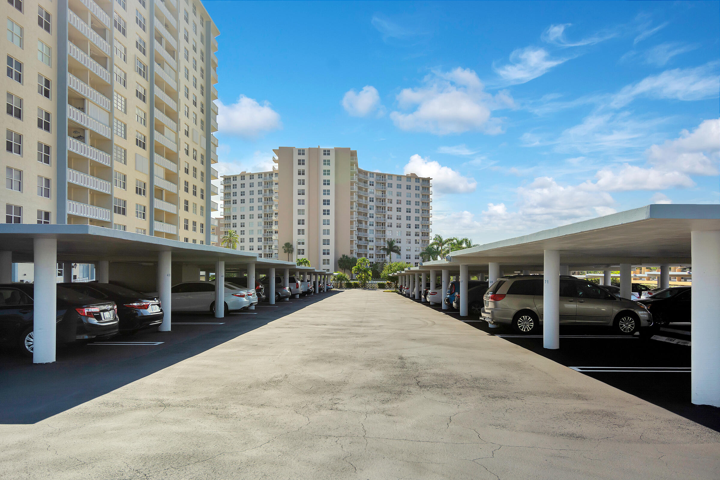 305 N Pompano Beach Boulevard 1404 Property Photo 38