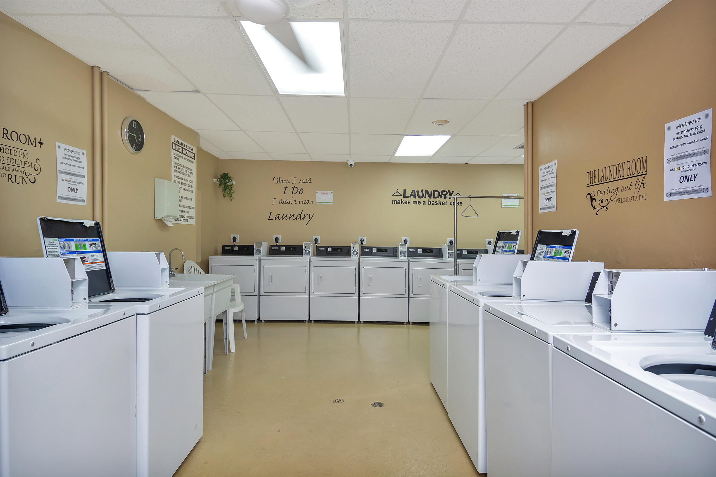 305 N Pompano Beach Boulevard 1404 Property Photo 40