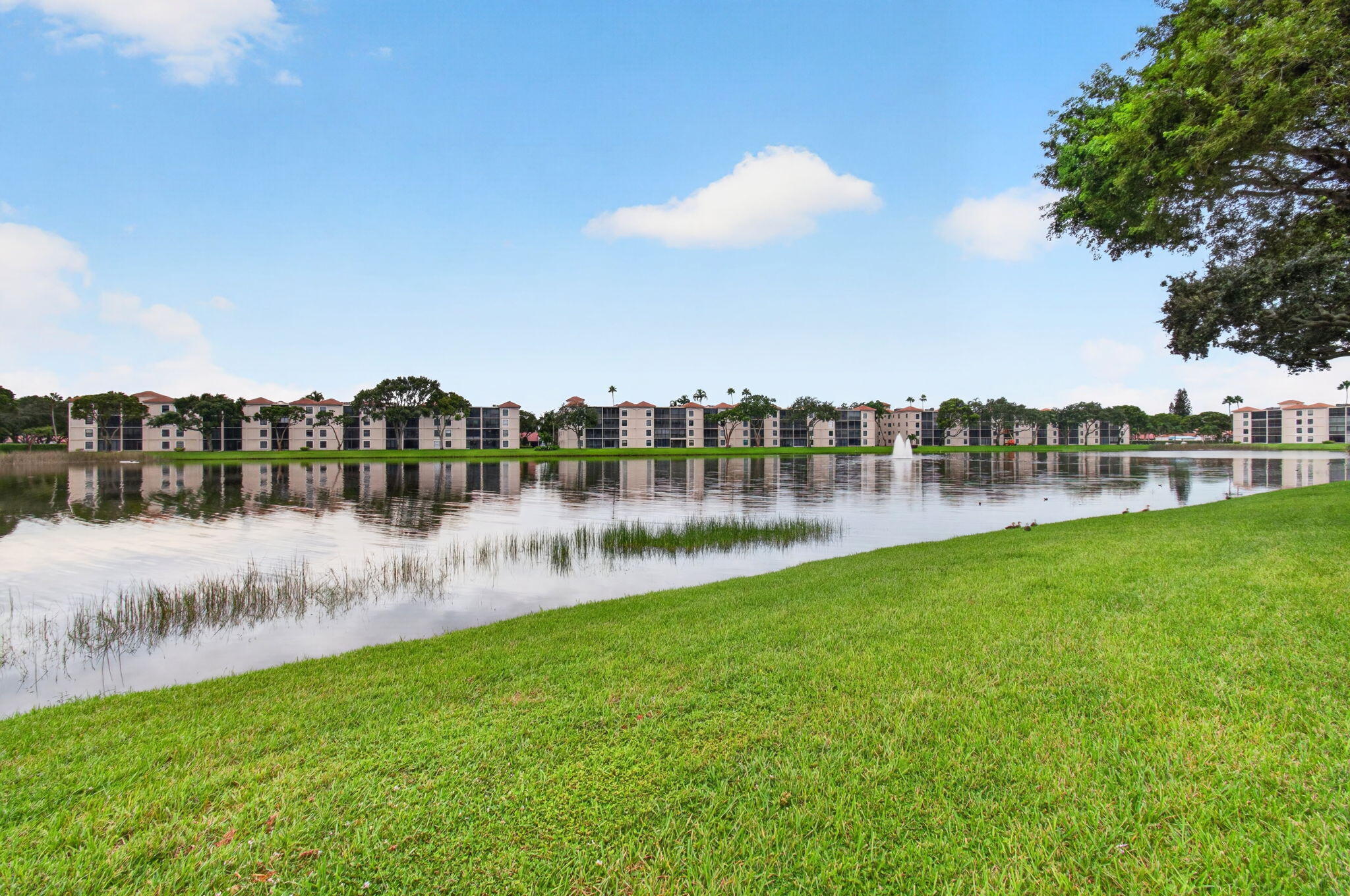 6065 Pointe Regal Circle 403 Property Photo 2