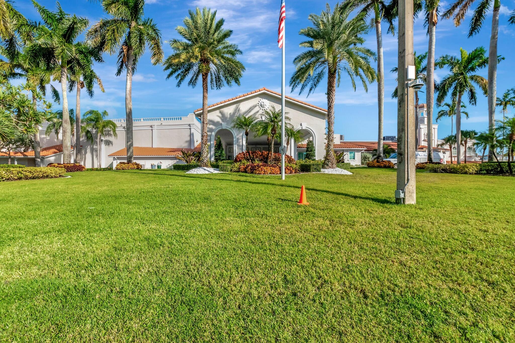 6065 Pointe Regal Circle 403 Property Photo 24