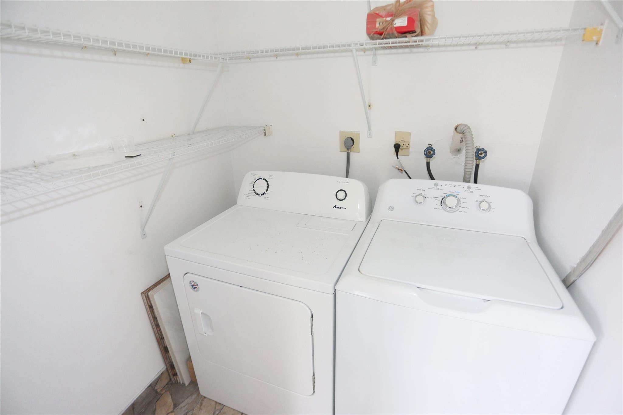 9712 S Belfort Circle Property Photo 31