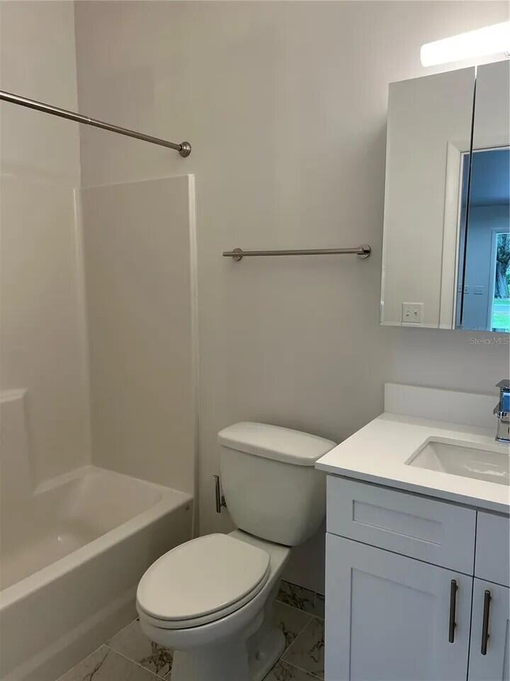 501 Ne 3rd Avenue Property Photo 6