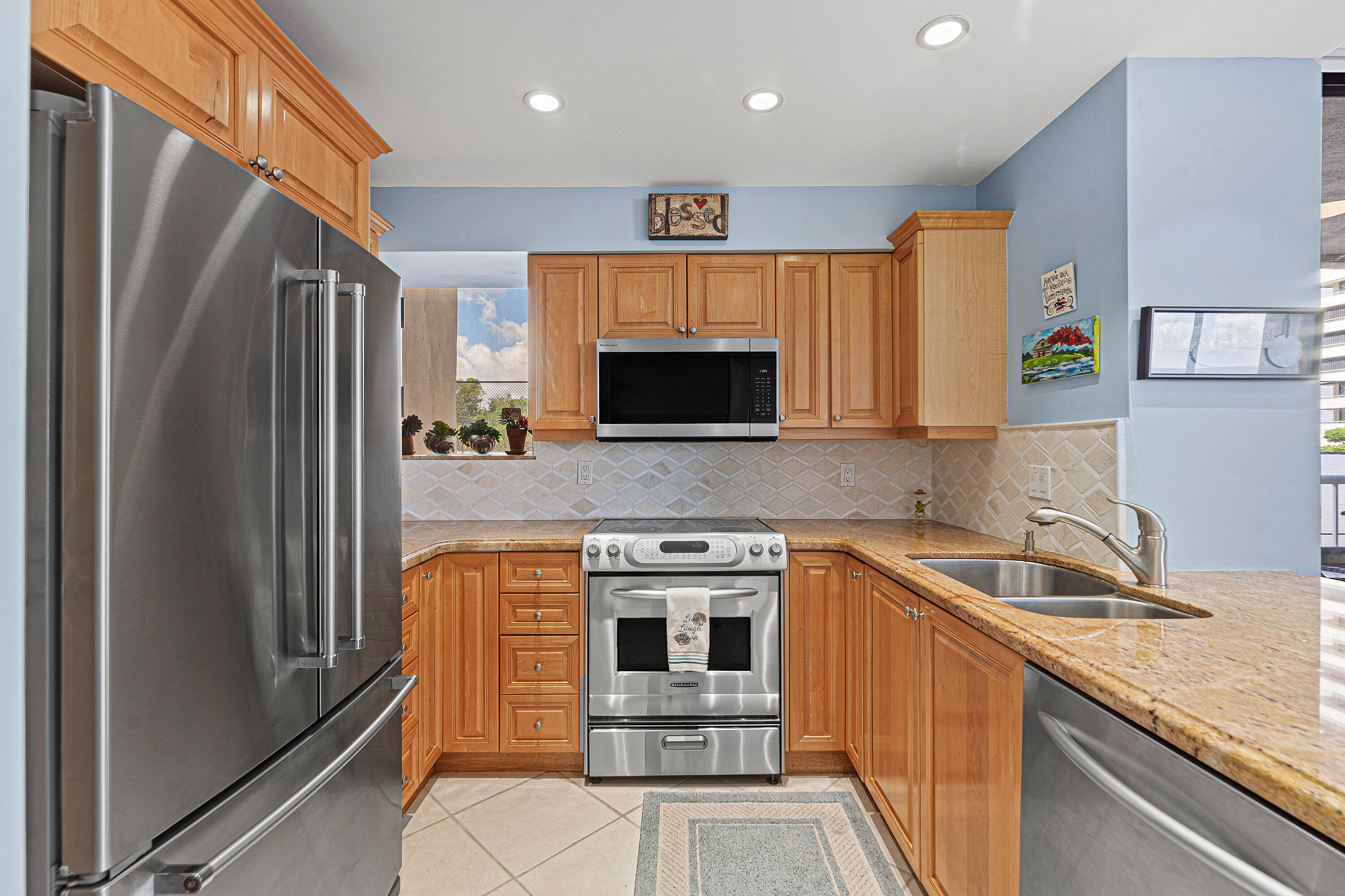 5250 N Ocean Drive 3n Property Photo 3