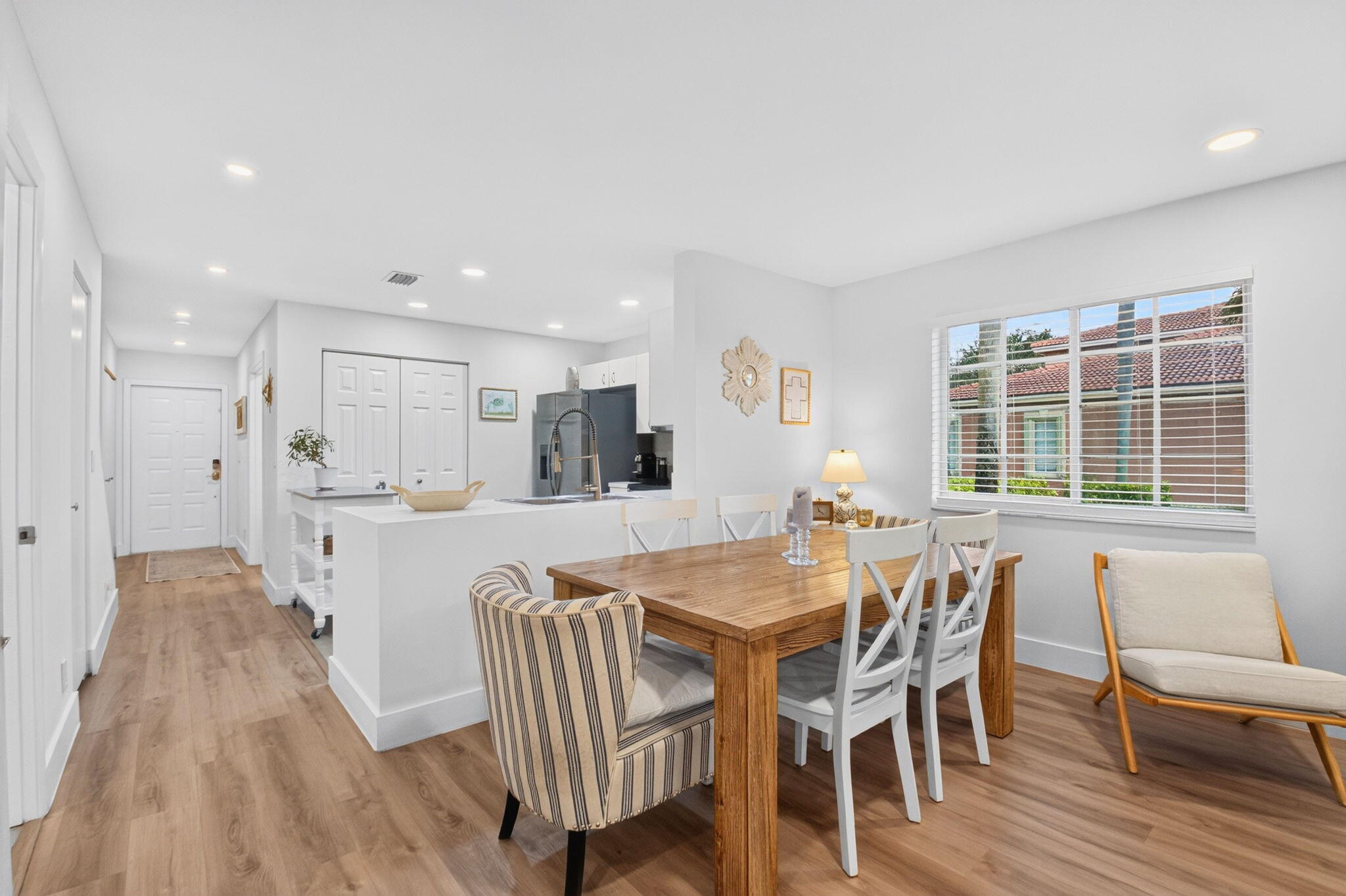 9854 Kamena Circle Property Photo 1