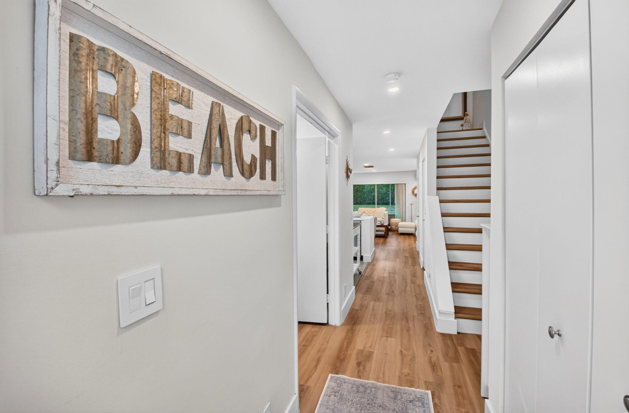 9854 Kamena Circle Property Photo 10
