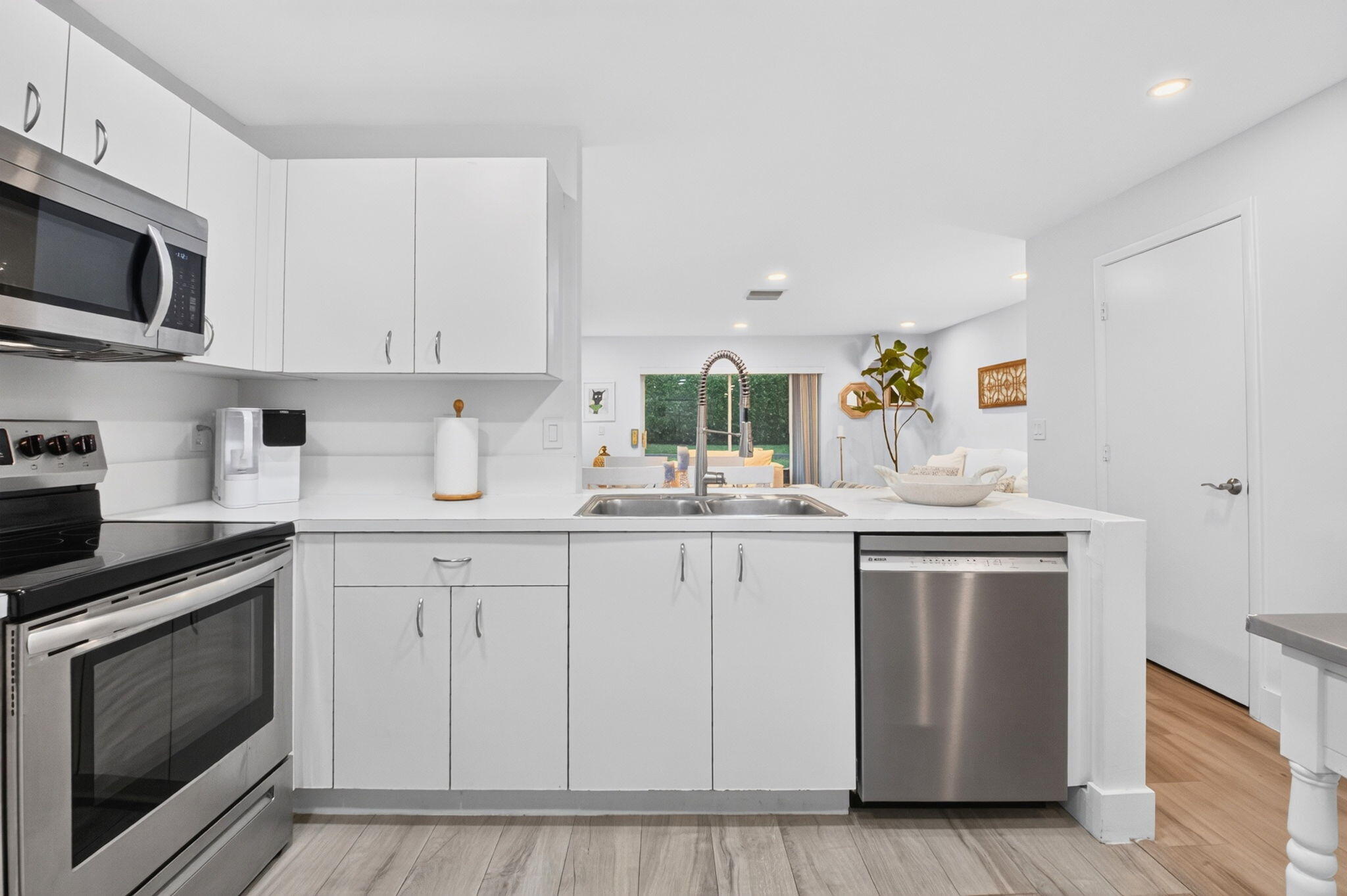 9854 Kamena Circle Property Photo 15