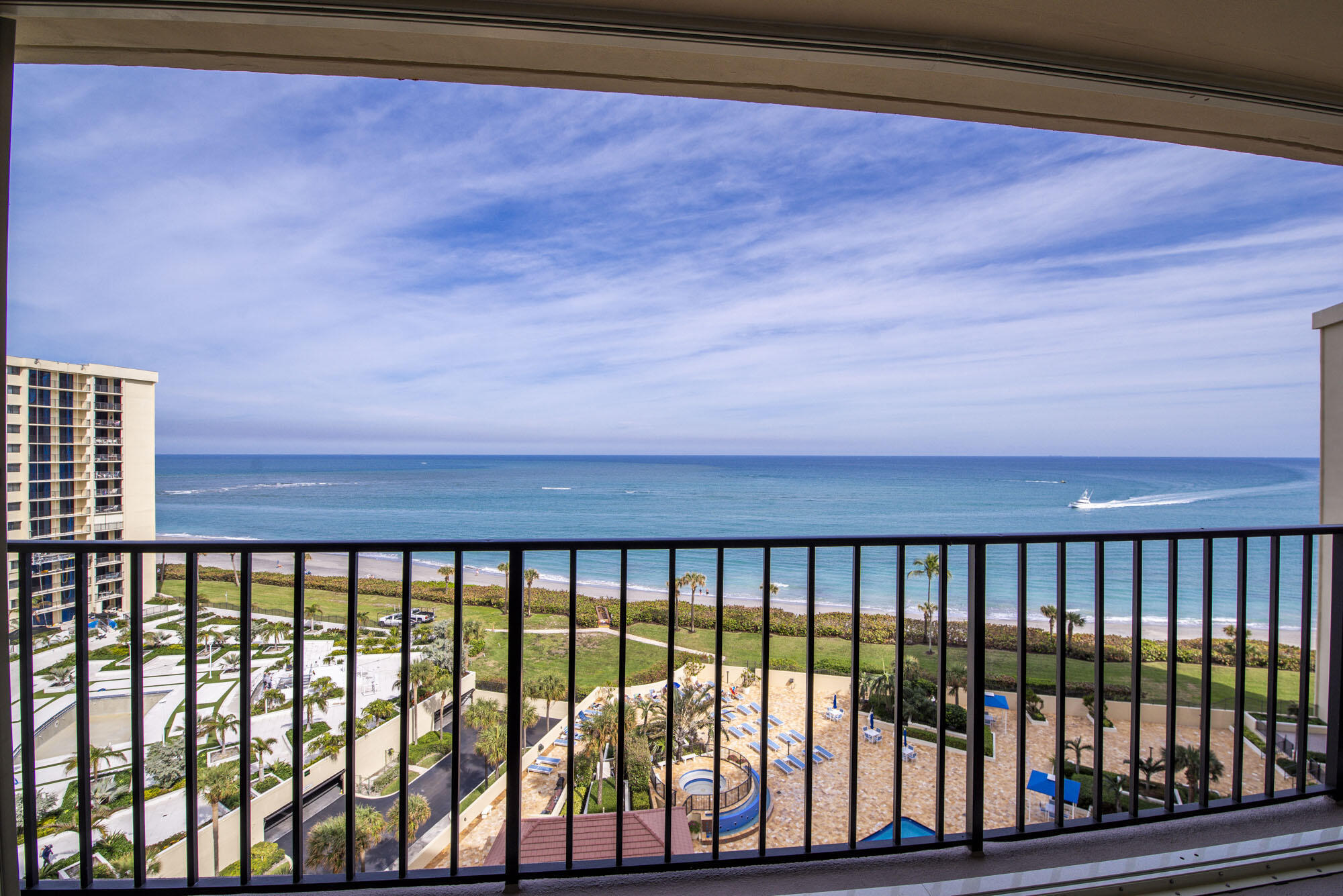 100 Ocean Trail Way 1008 Property Photo 2
