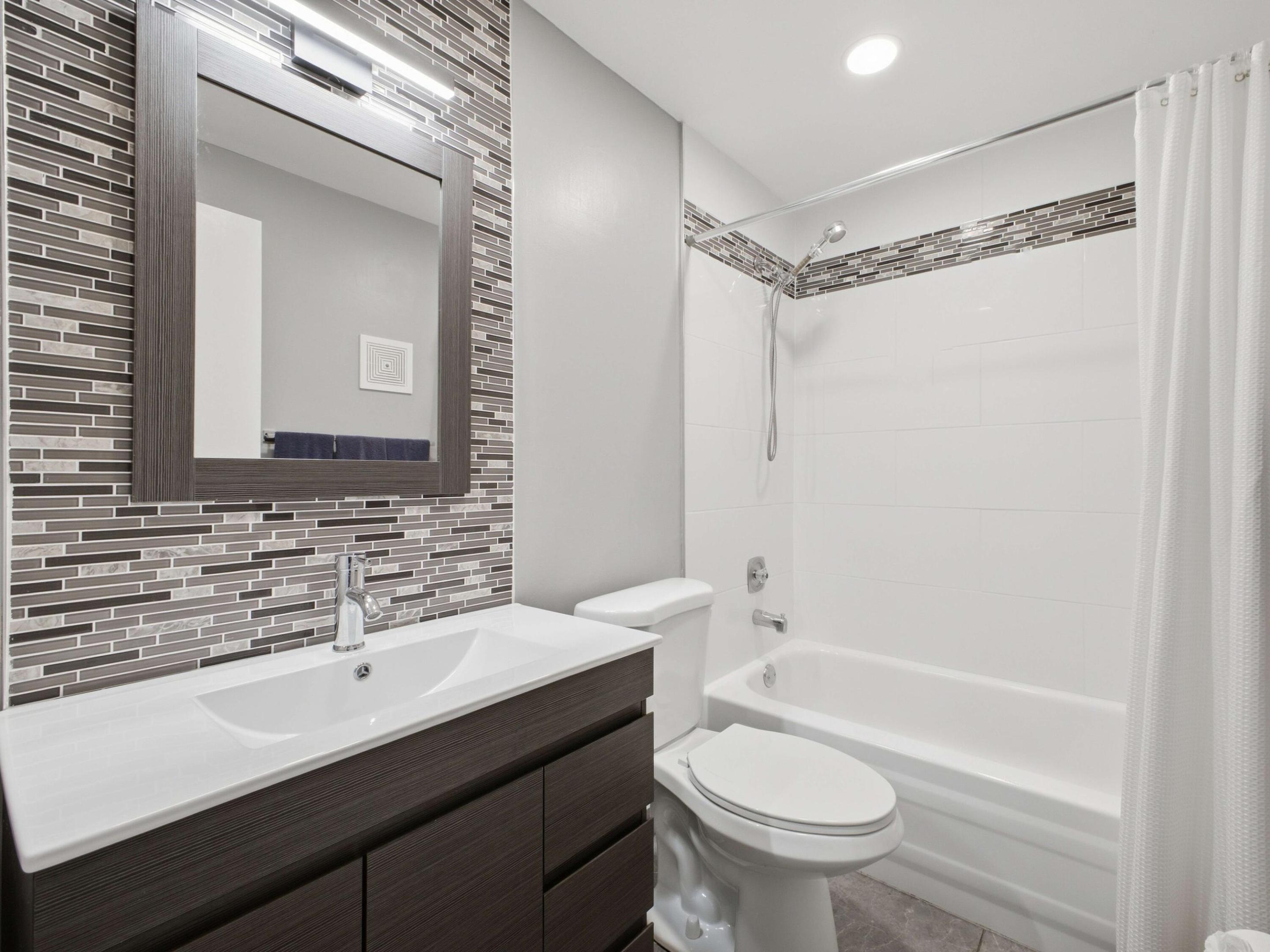 461 Capri J 461 Property Photo 9