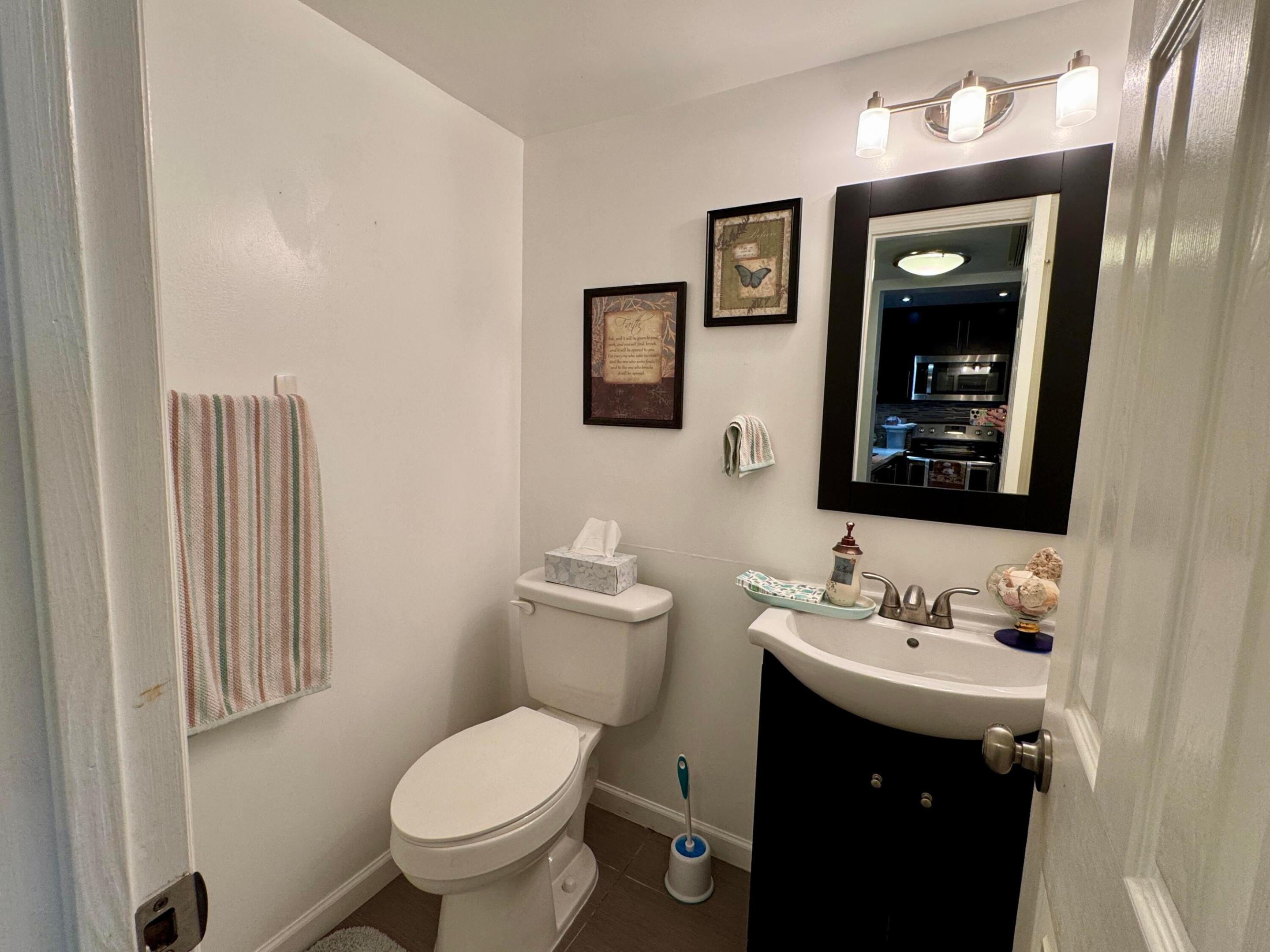 9233 Sw 8th Street 118 Property Photo 8
