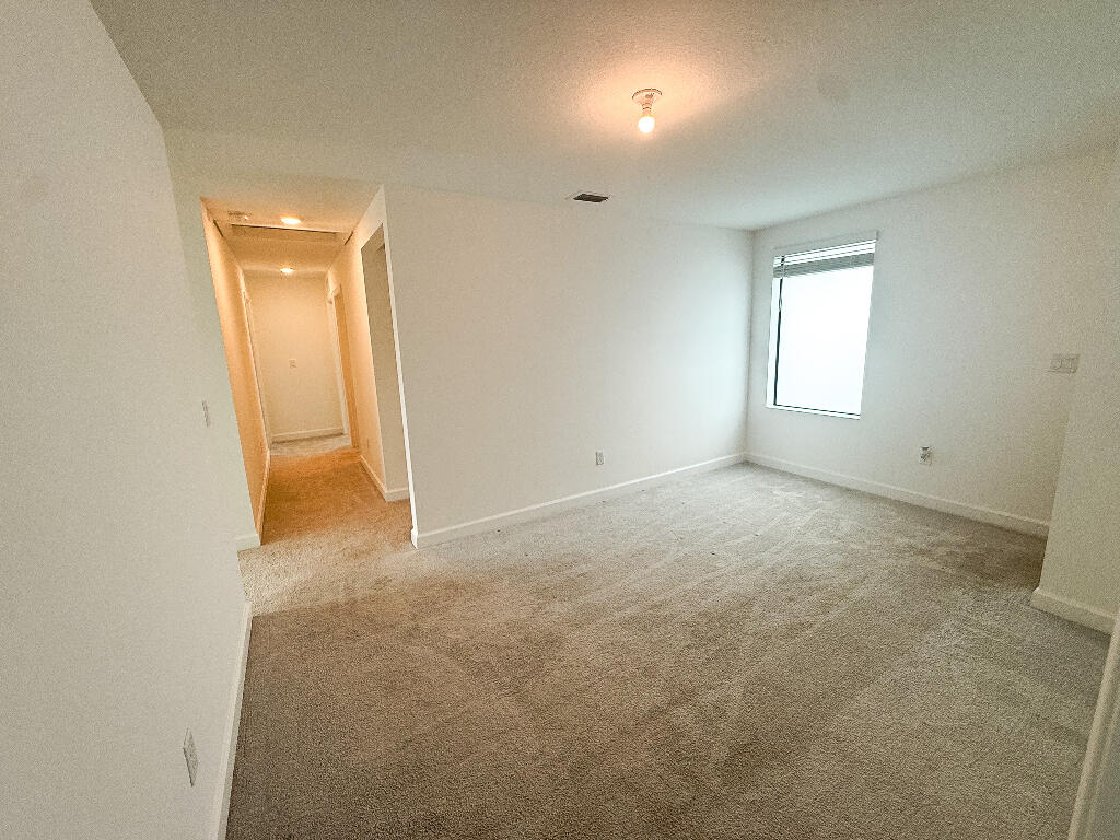 6060 Stonecrest Court Property Photo 13