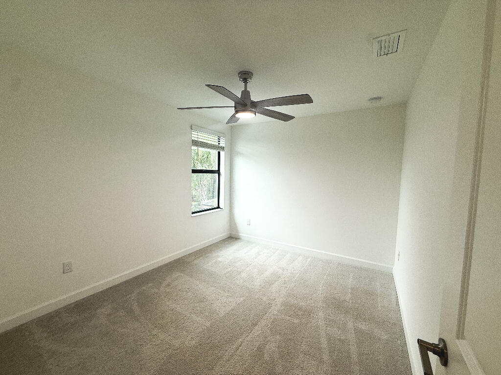 6060 Stonecrest Court Property Photo 23