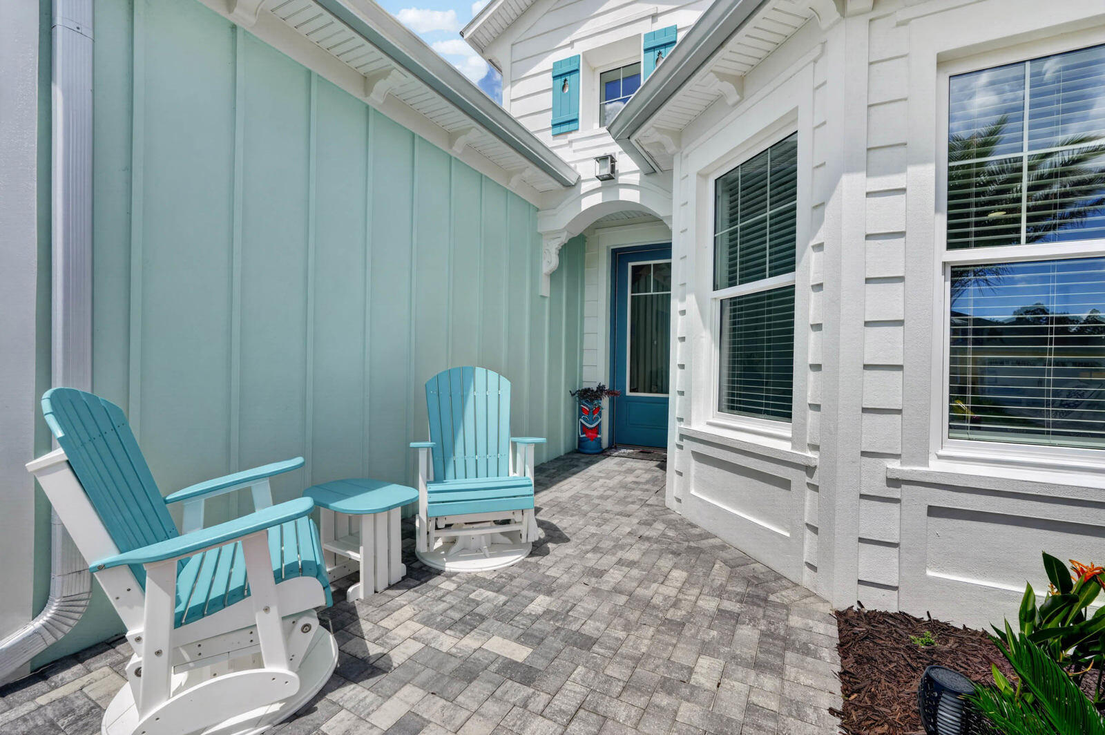 768 Margaritaville Avenue Property Photo 7