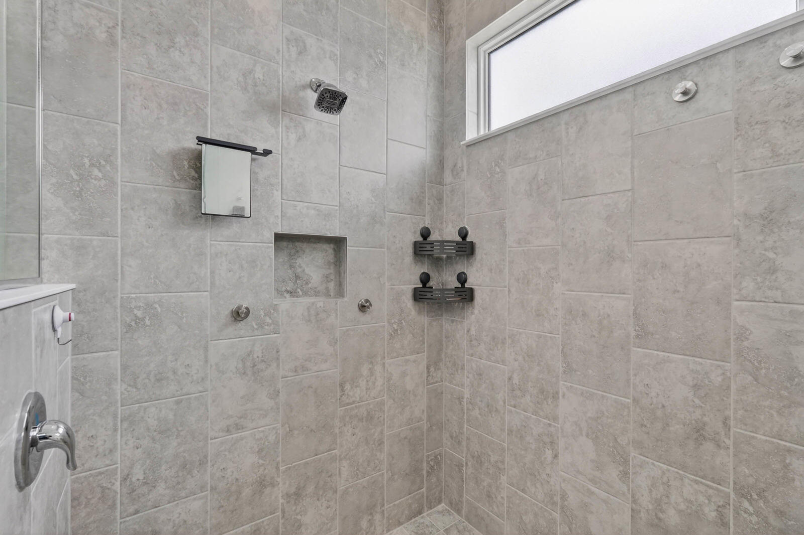 768 Margaritaville Avenue Property Photo 27