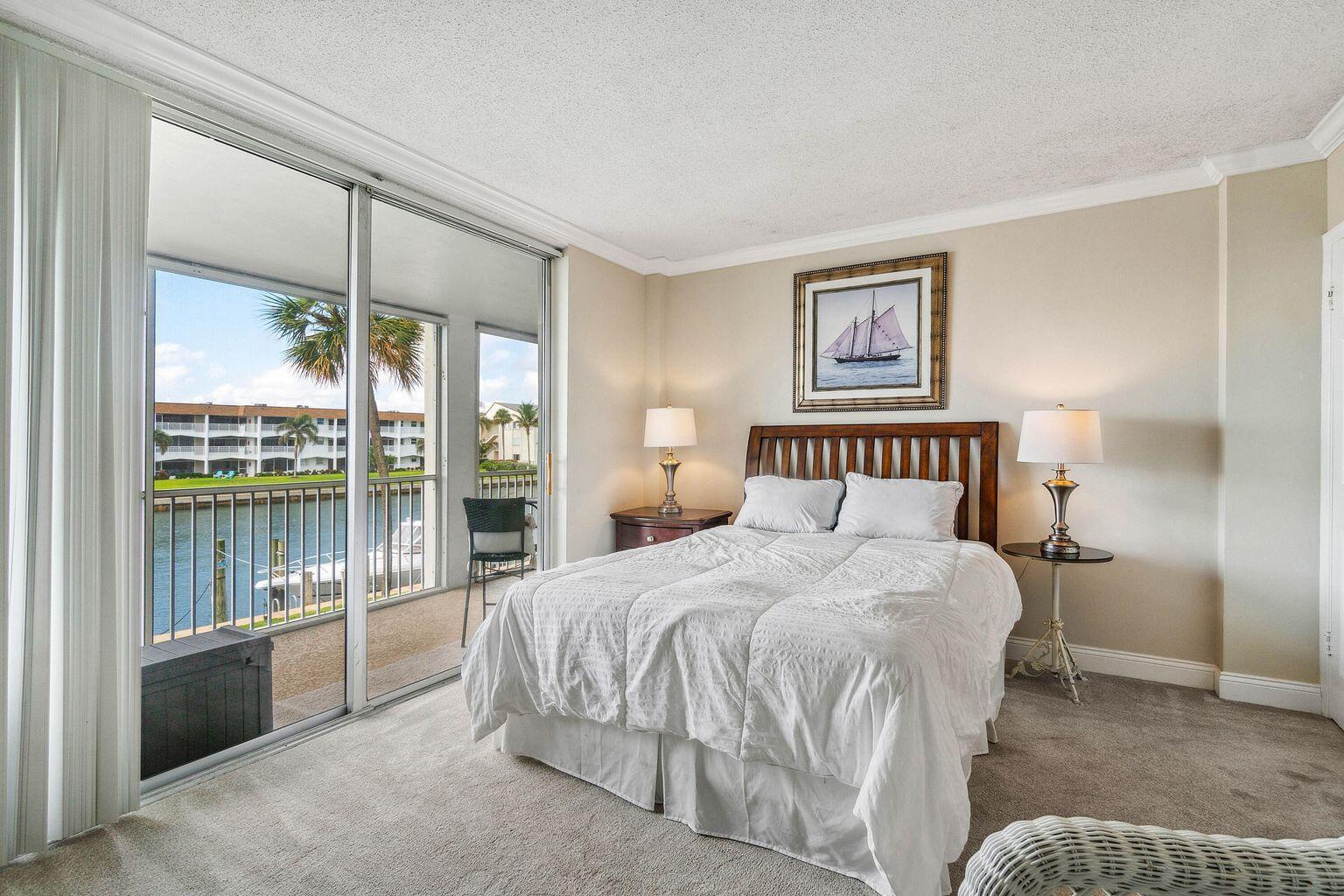 100 Paradise Harbour Boulevard 208 Property Photo 13