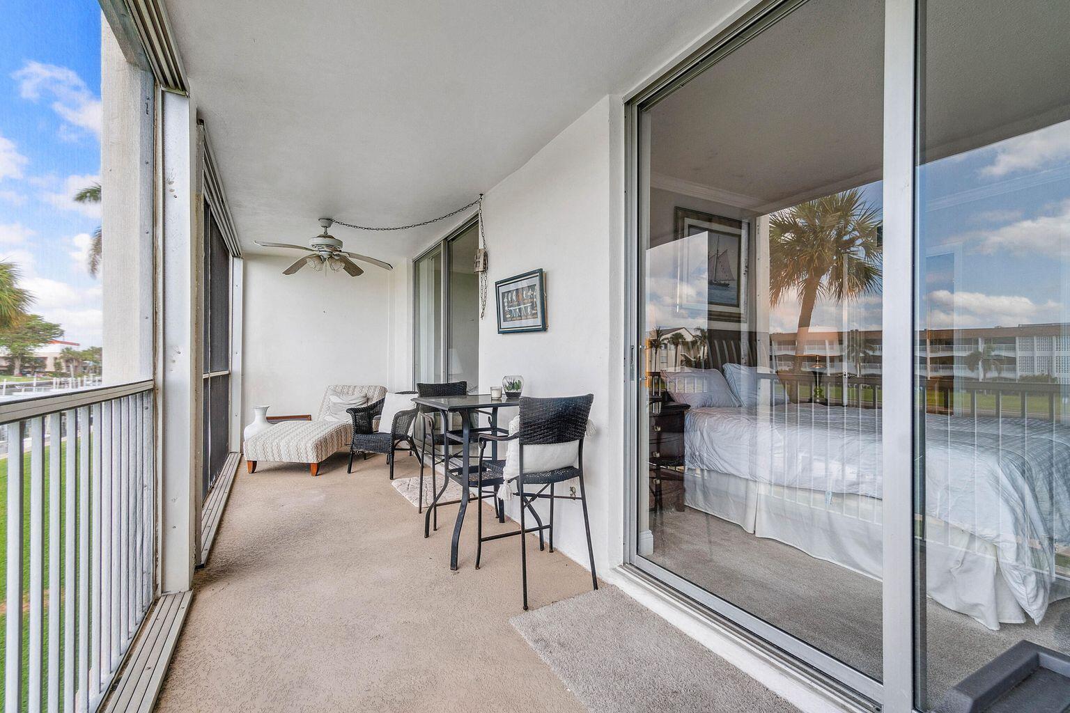 100 Paradise Harbour Boulevard 208 Property Photo 18