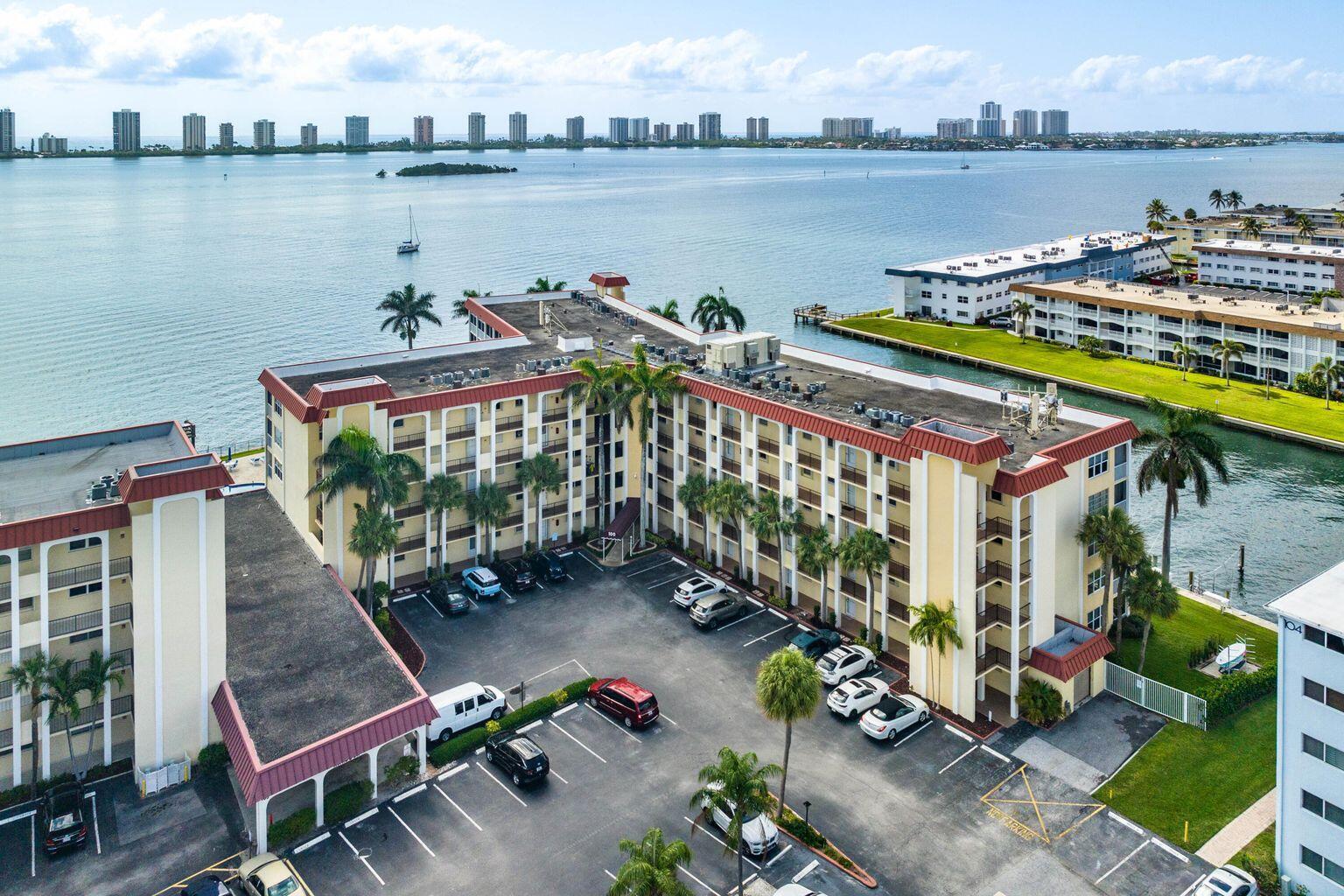 100 Paradise Harbour Boulevard 208 Property Photo 23