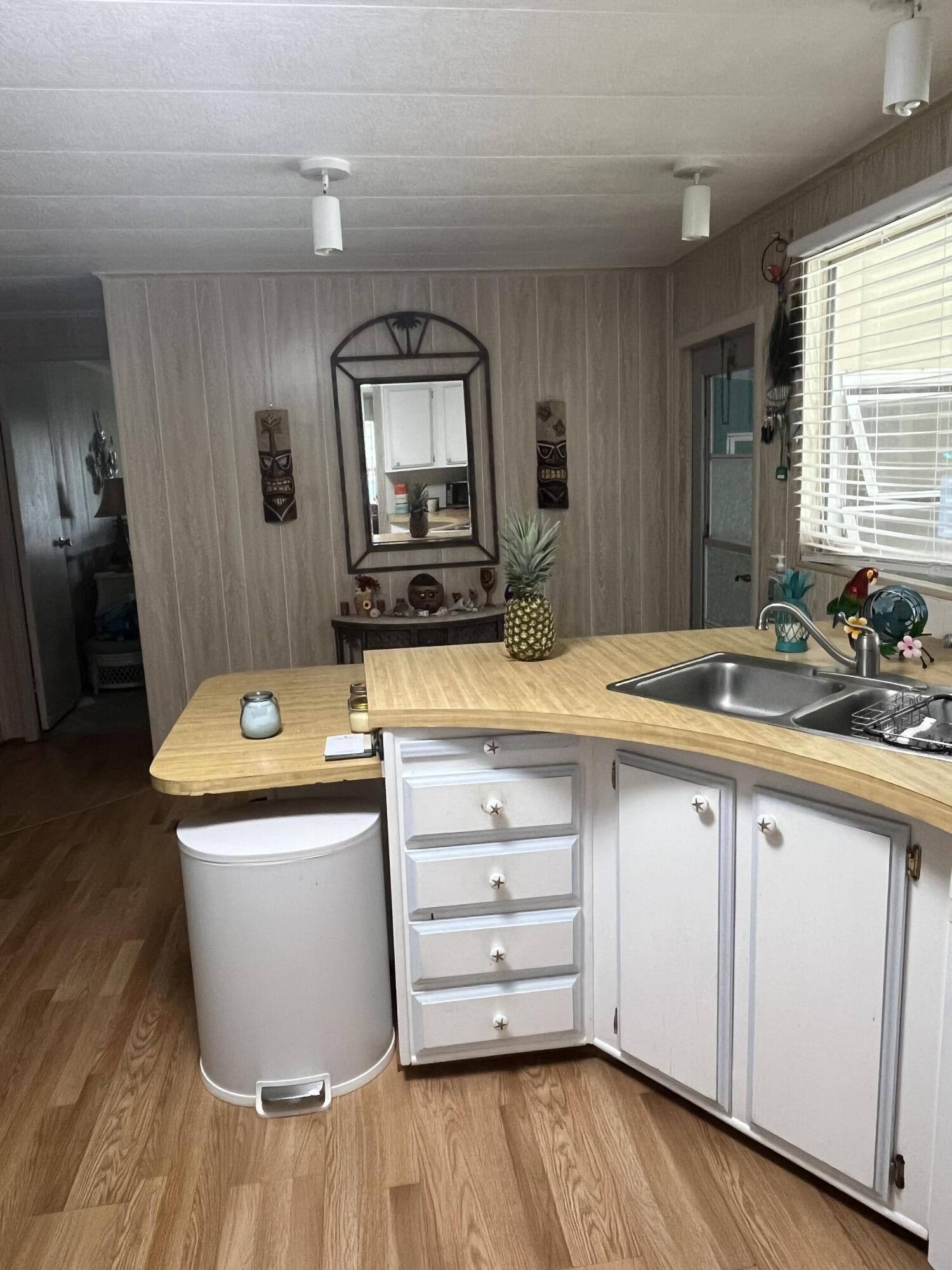 97 N Warner Drive Property Photo 10
