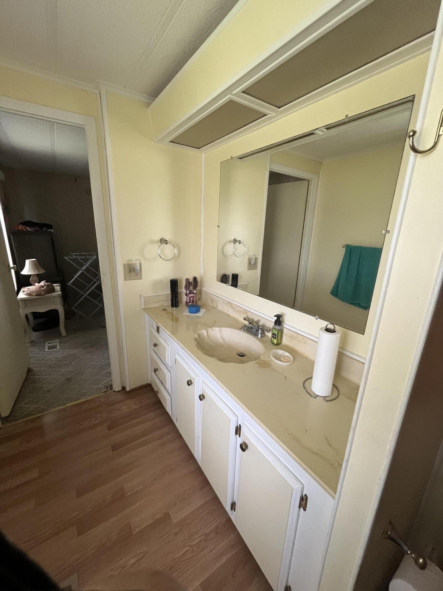 97 N Warner Drive Property Photo 13