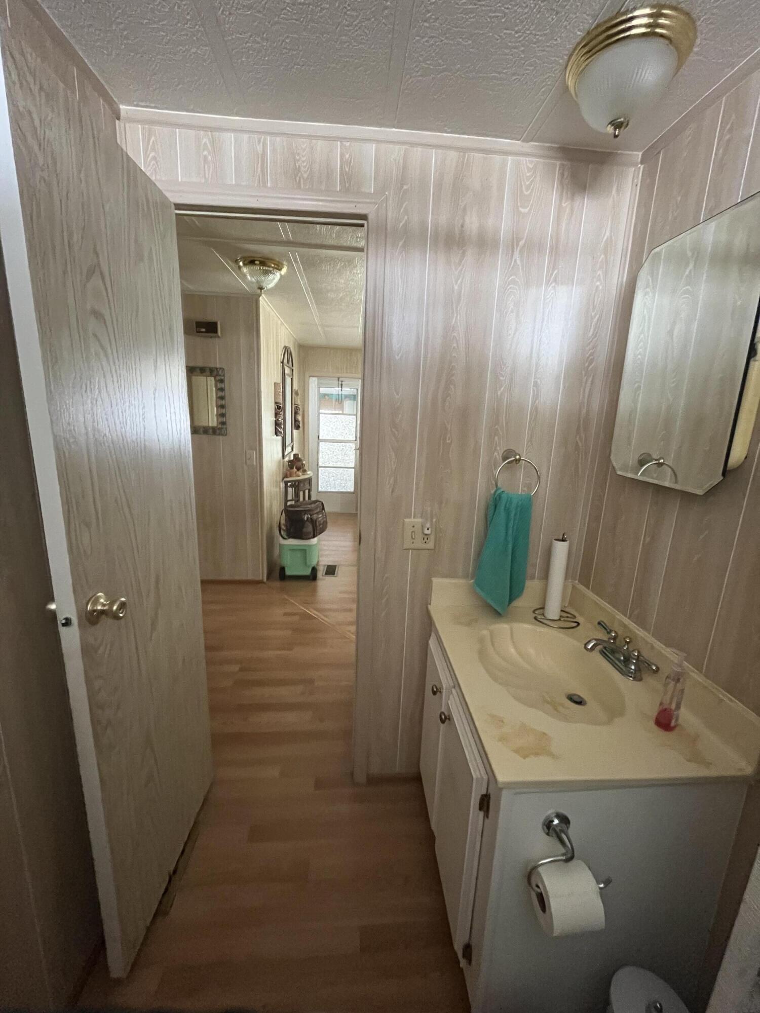 97 N Warner Drive Property Photo 15