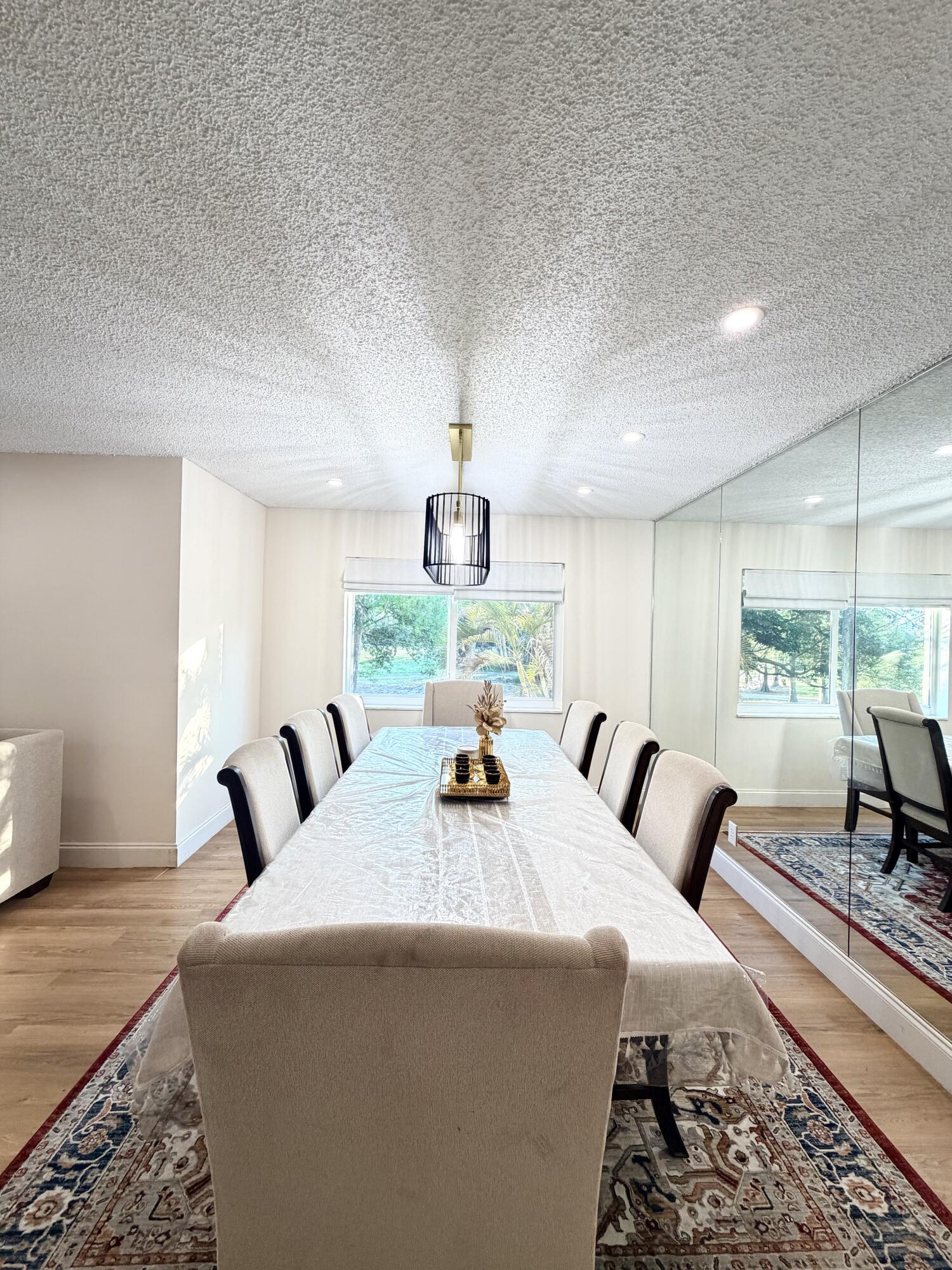 6260 S Falls Cir Drive 201 Property Photo 7