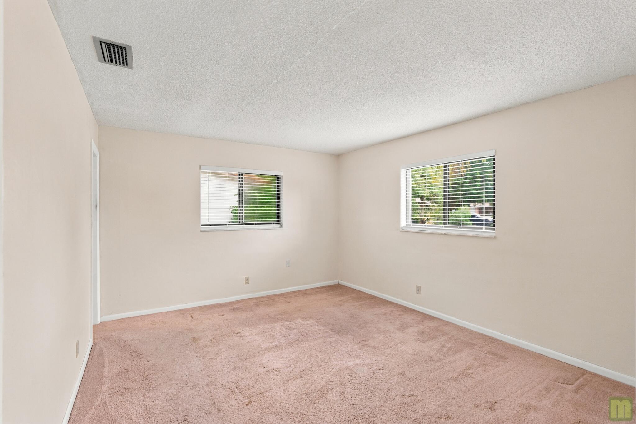 821 Nw 42nd Avenue Property Photo 21