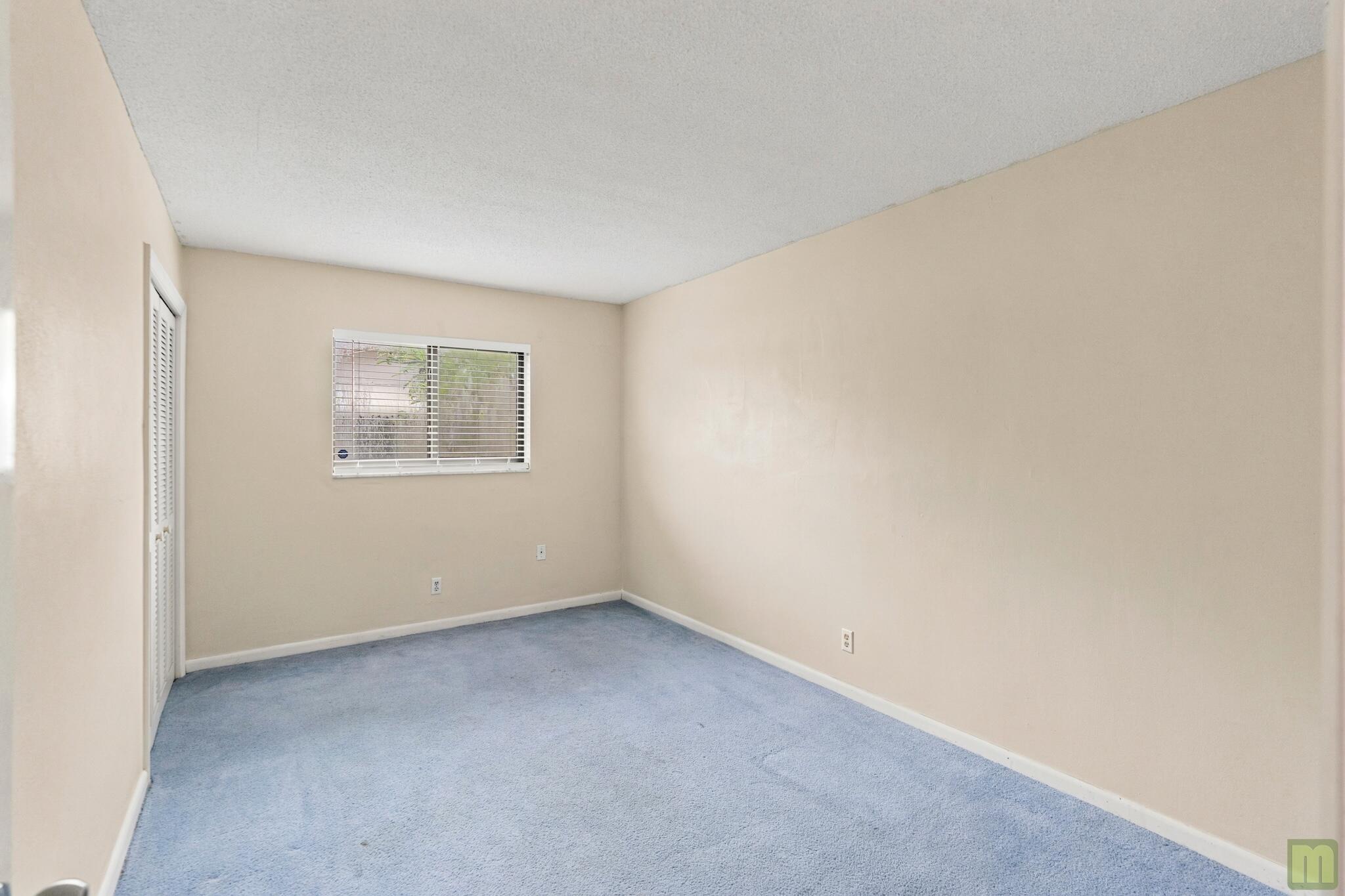 821 Nw 42nd Avenue Property Photo 29