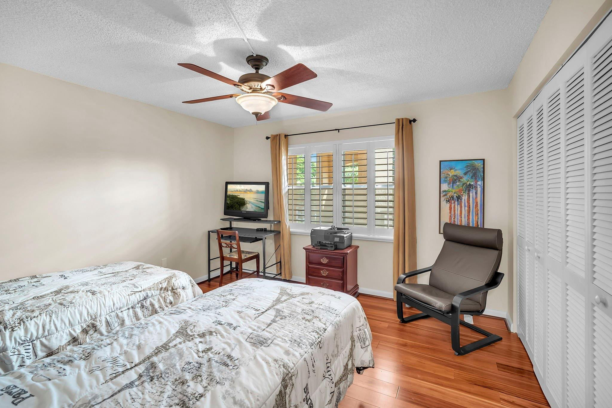 9301 Sunrise Lakes Boulevard 207 Property Photo 18