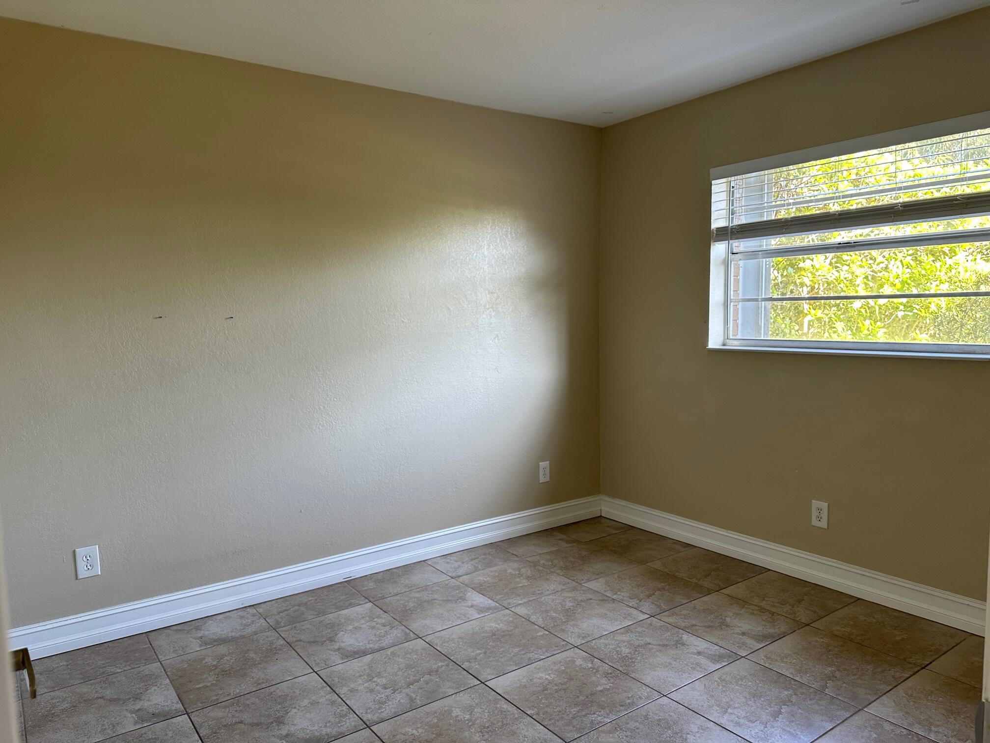 3 Sw Hideaway Place 15 Property Photo 7