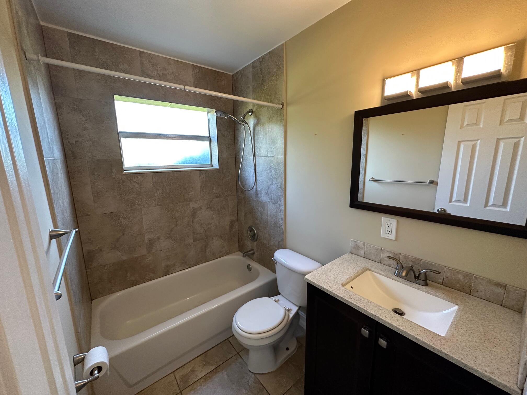3 Sw Hideaway Place 15 Property Photo 8