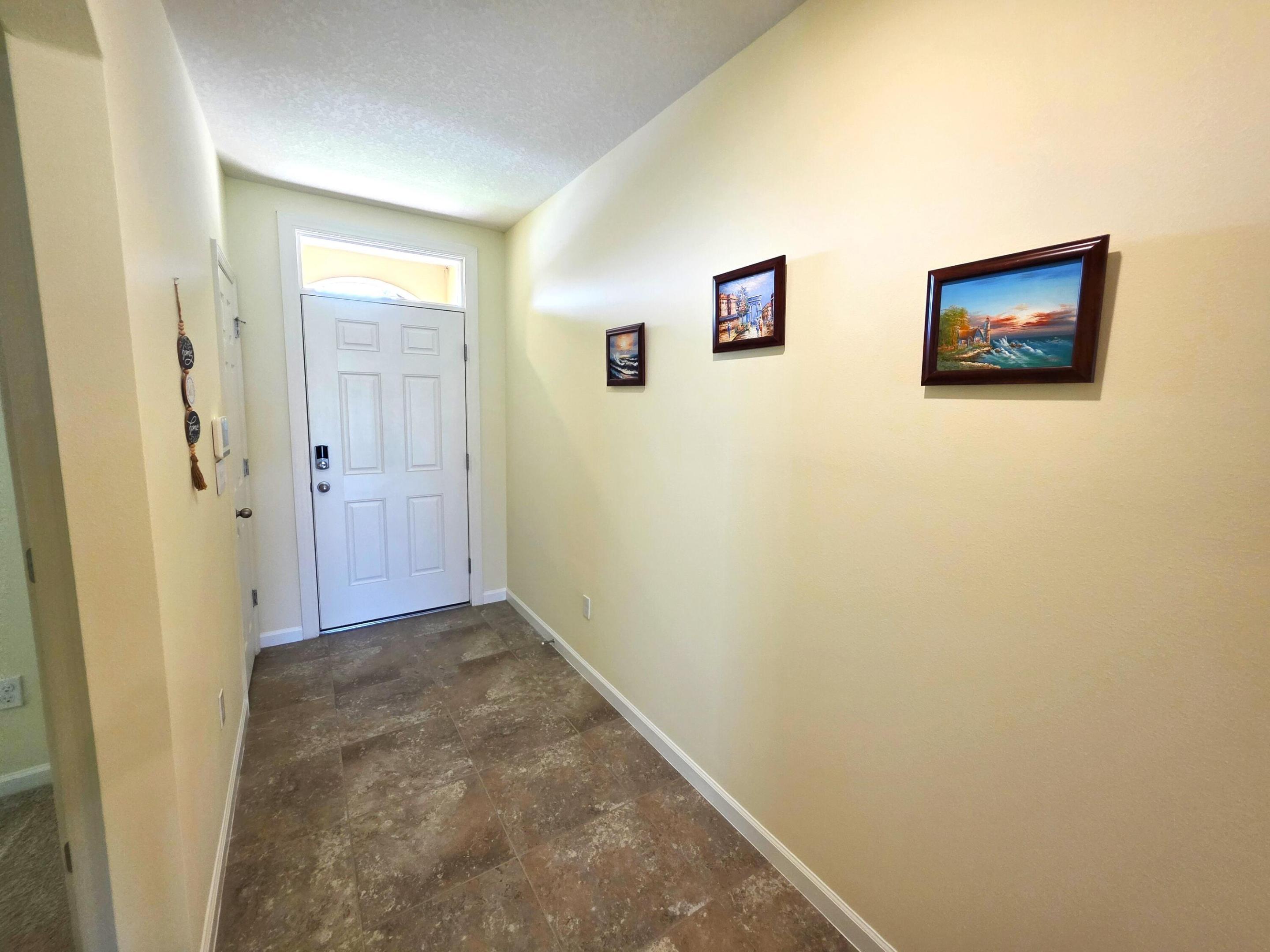 6580 Canterbridge Drive Property Photo 4