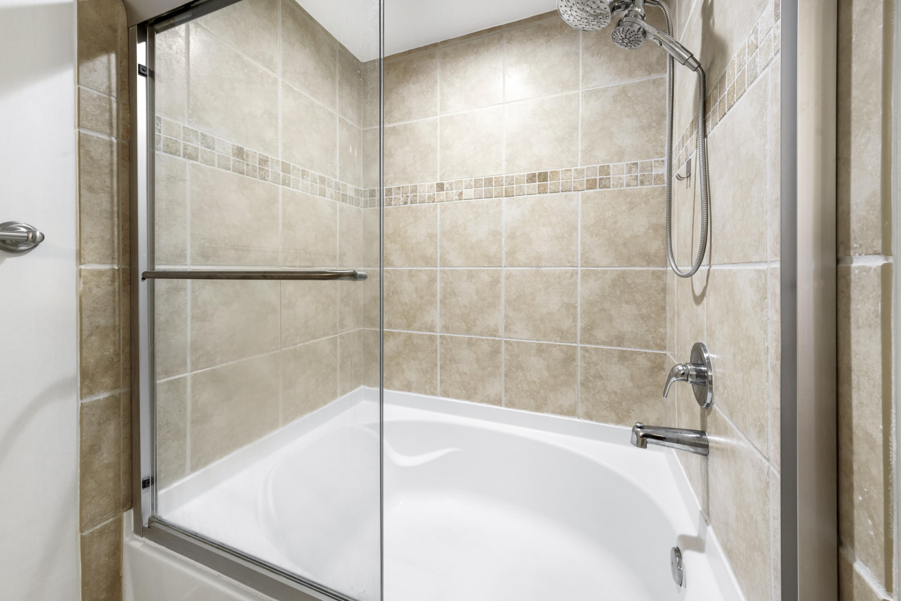 511 Se 5th Avenue 1116 Property Photo 23