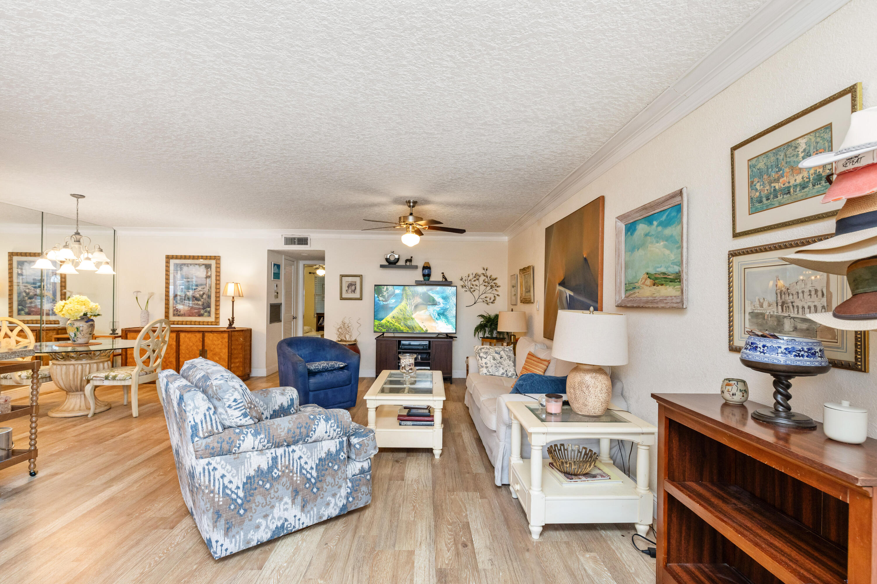 420 High Point Drive C Property Photo 11