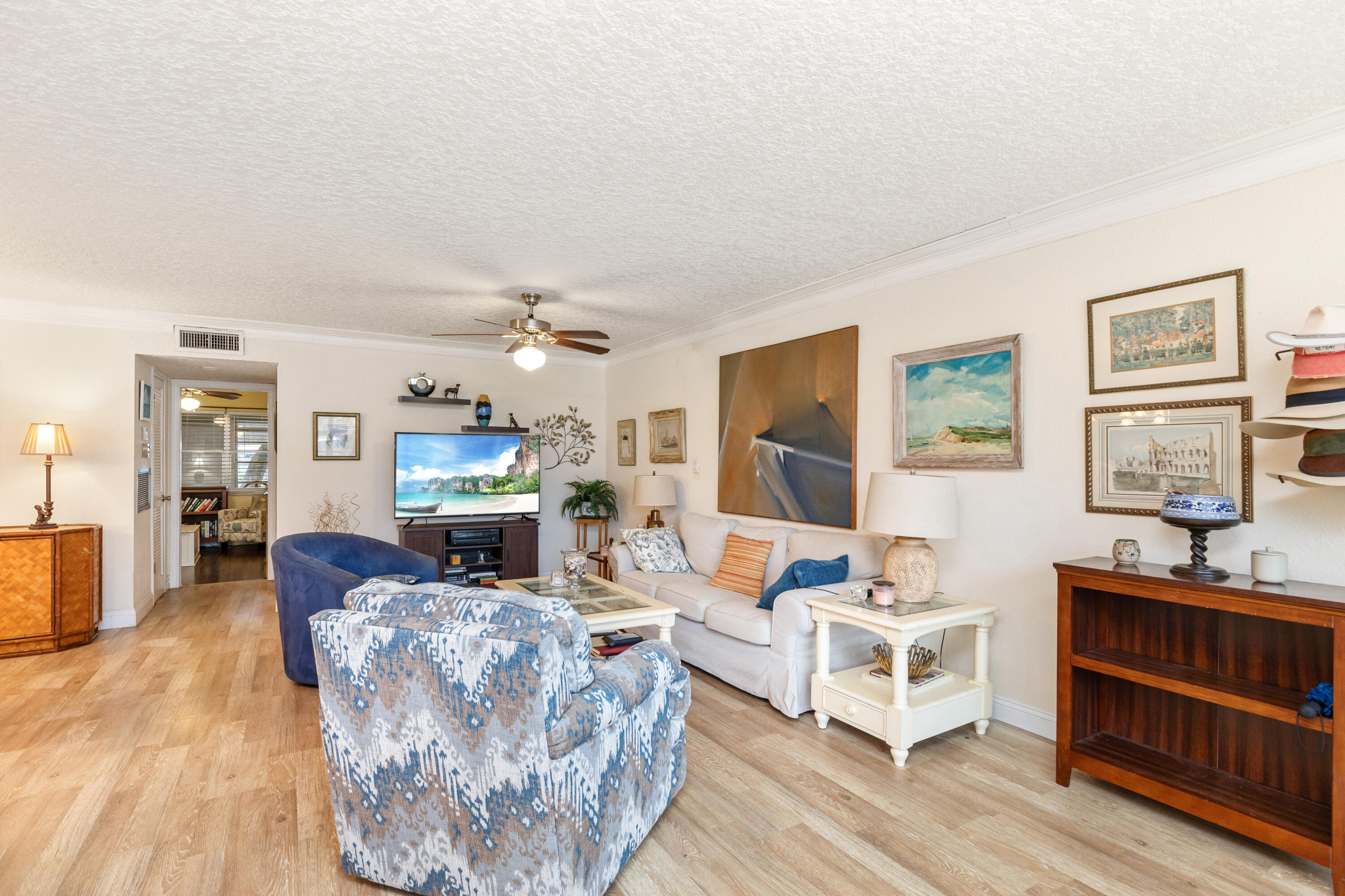 420 High Point Drive C Property Photo 13