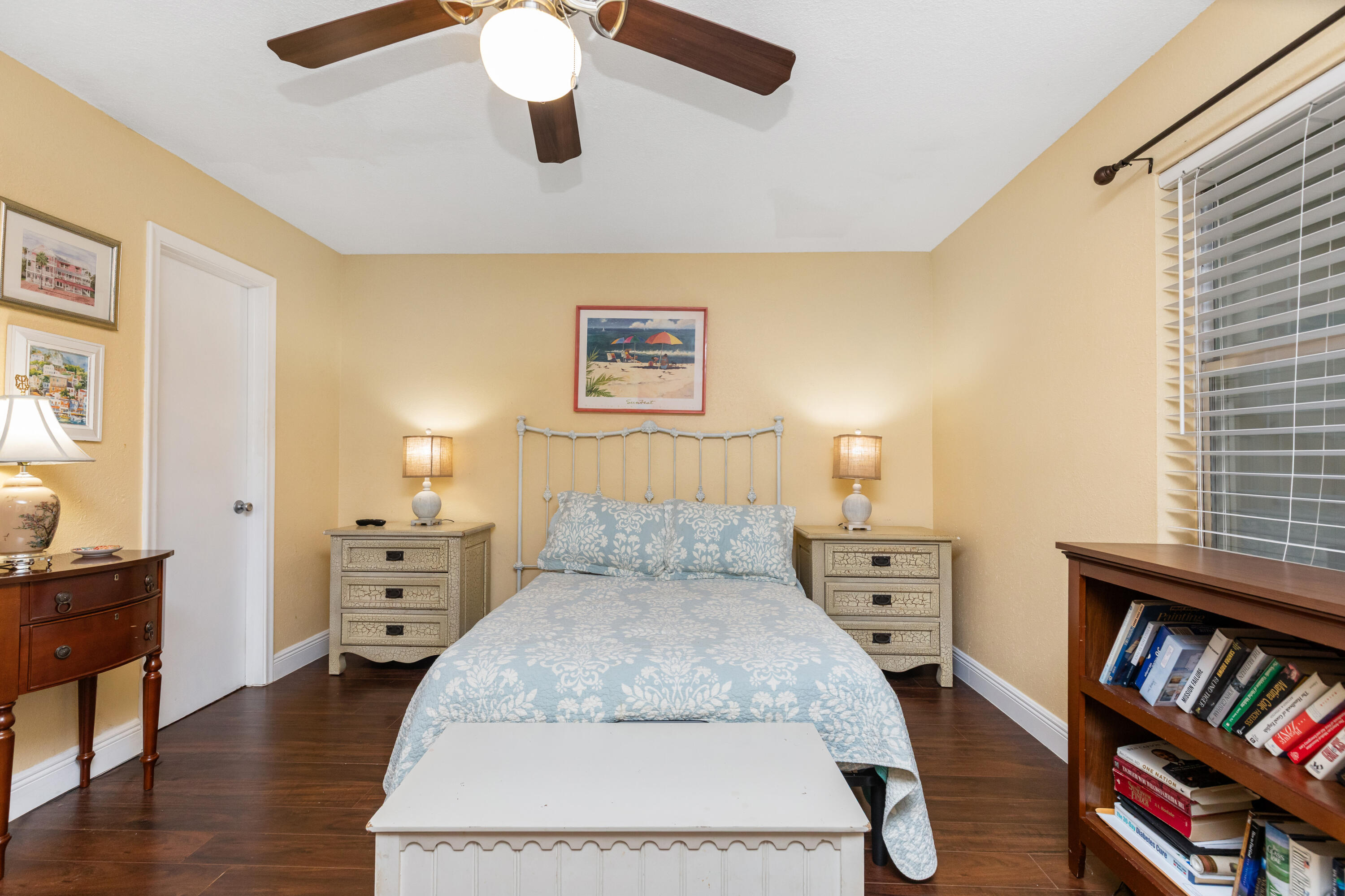 420 High Point Drive C Property Photo 19