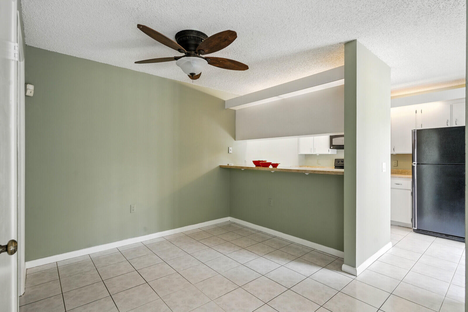 622 6th Way Property Photo 7