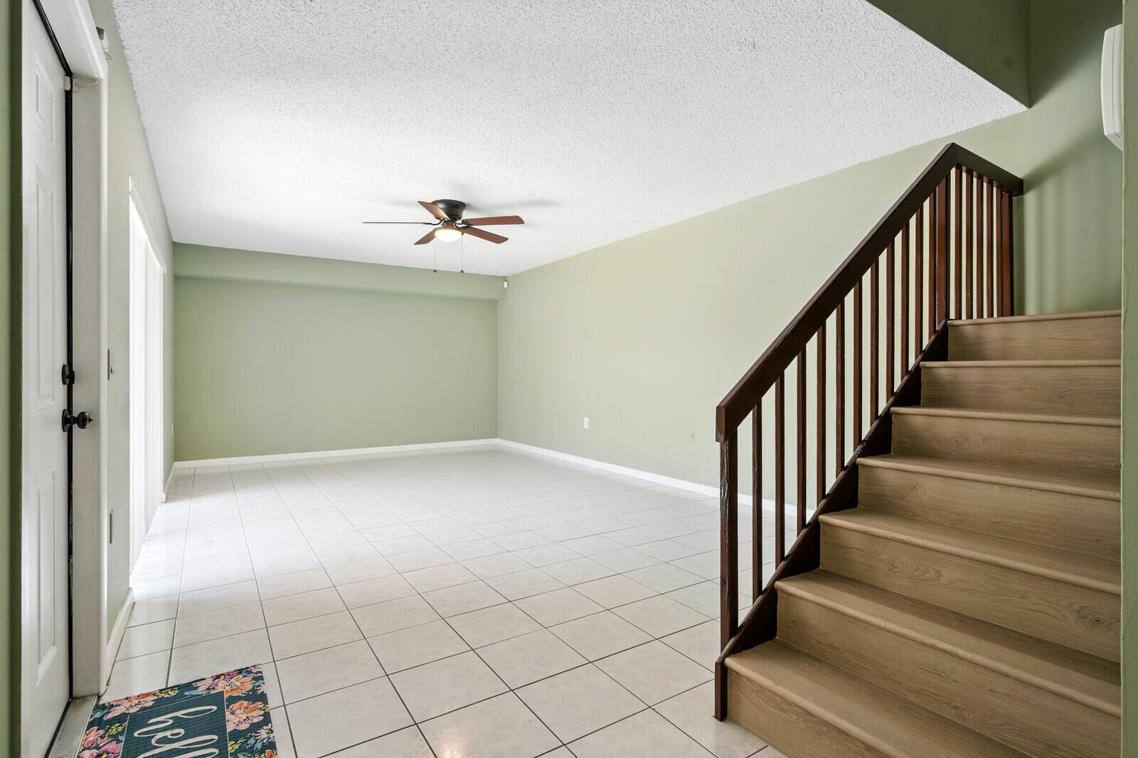622 6th Way Property Photo 14