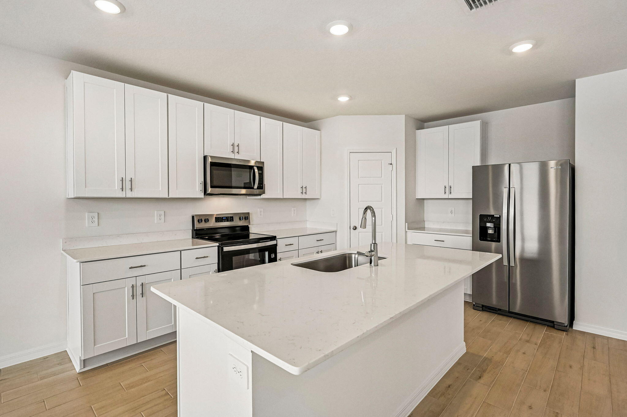 5590 Hampton Park Circle Property Photo 11