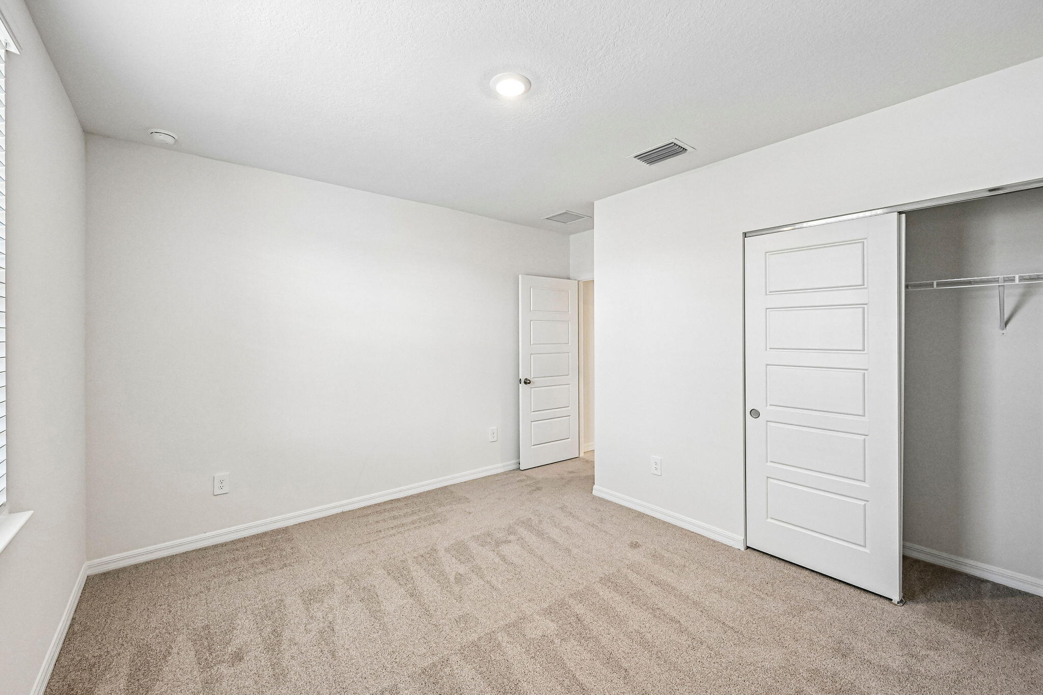 5590 Hampton Park Circle Property Photo 15