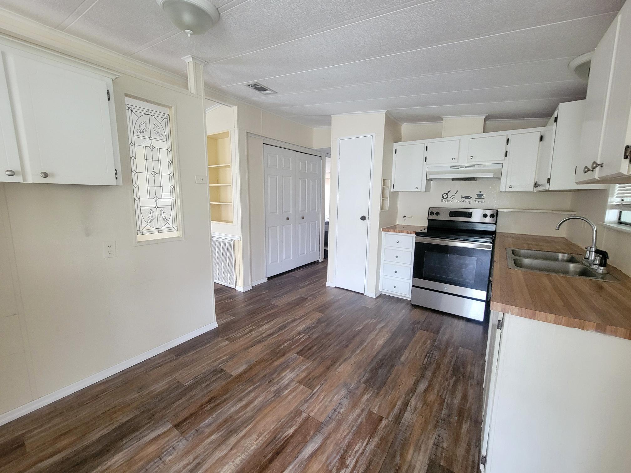 1248 Chobee Street Property Photo 3