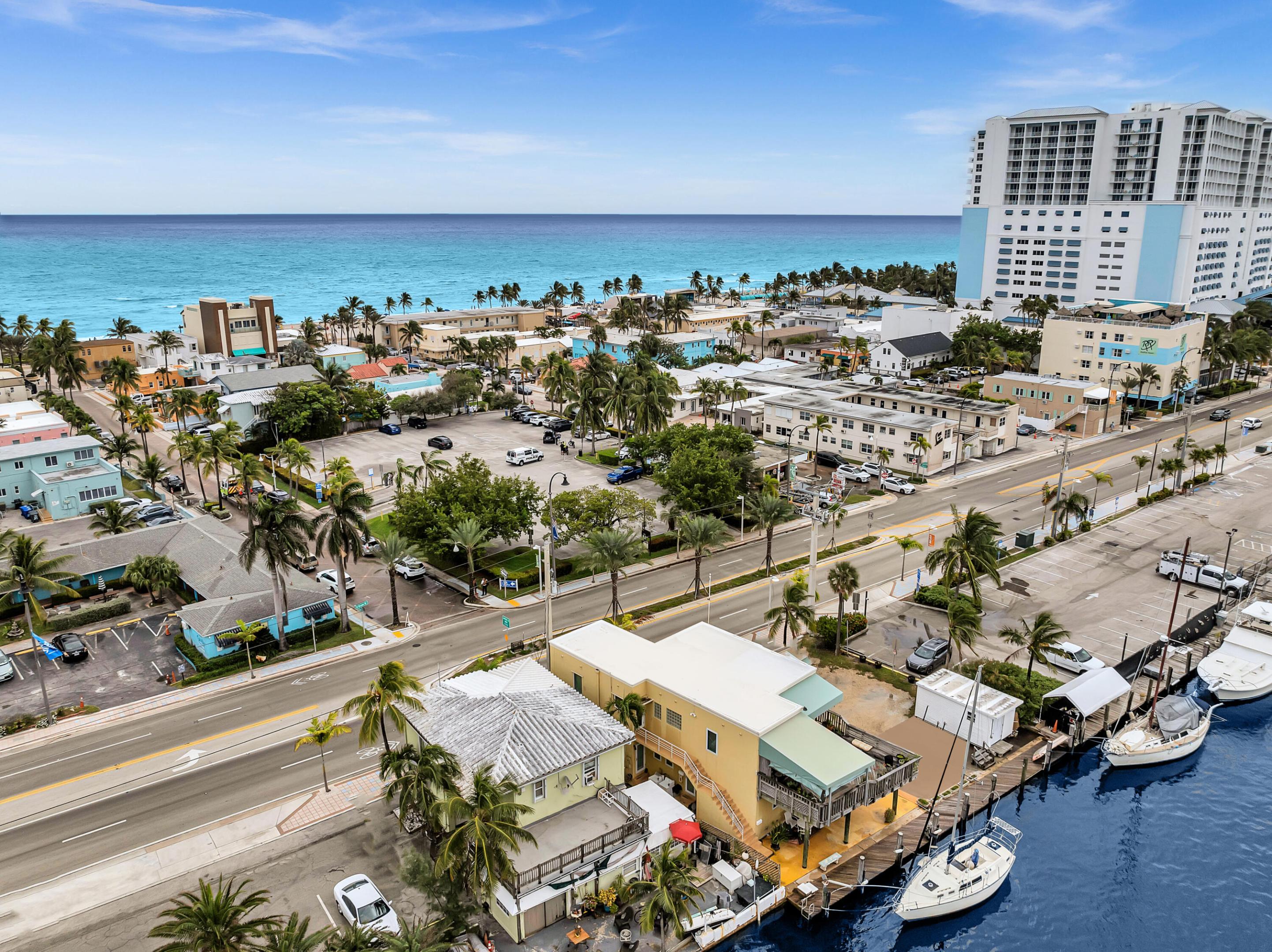 1409 N Ocean Drive Property Photo 1